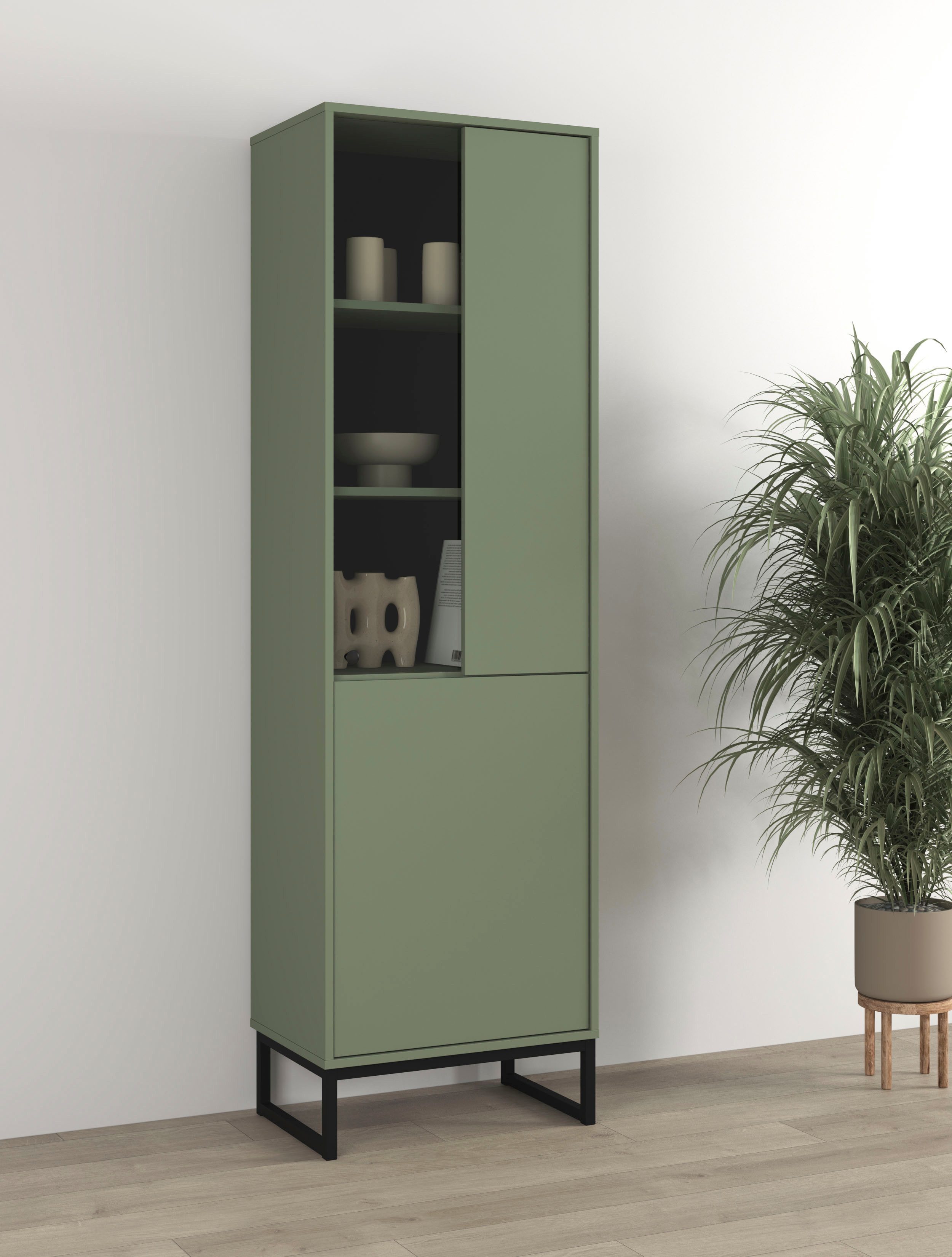 OTTO home Vitrine Loft, Höhe 180 cm, moderne Standvitrine mit 2 Türen, Metallkufen Hochschrank mit viel Stauraum, Glastür und verstellbaren Einlegeböden