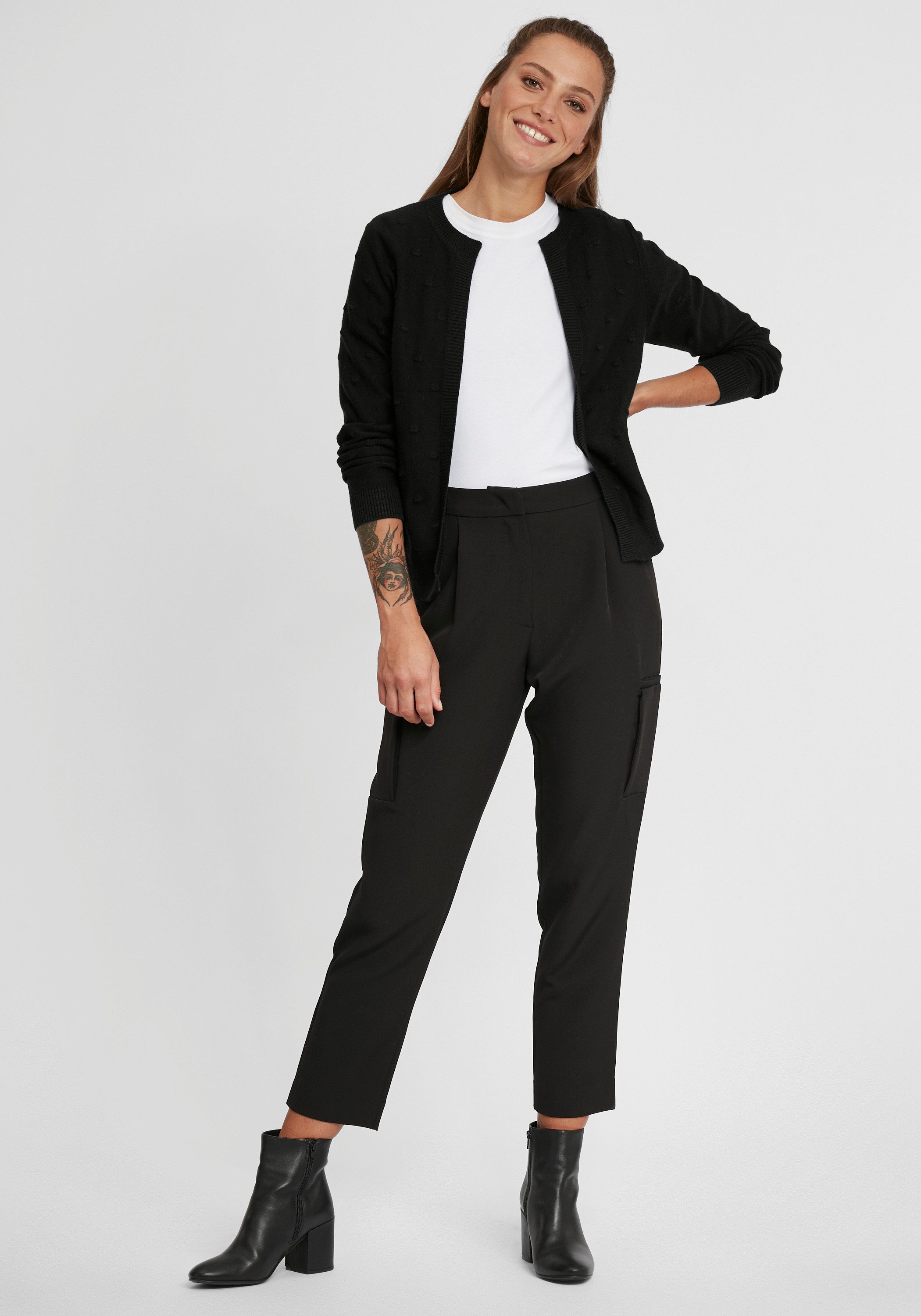 OXMO Strickjacke OXKalotta Strickjacke mit Punktmuster günstig online kaufen