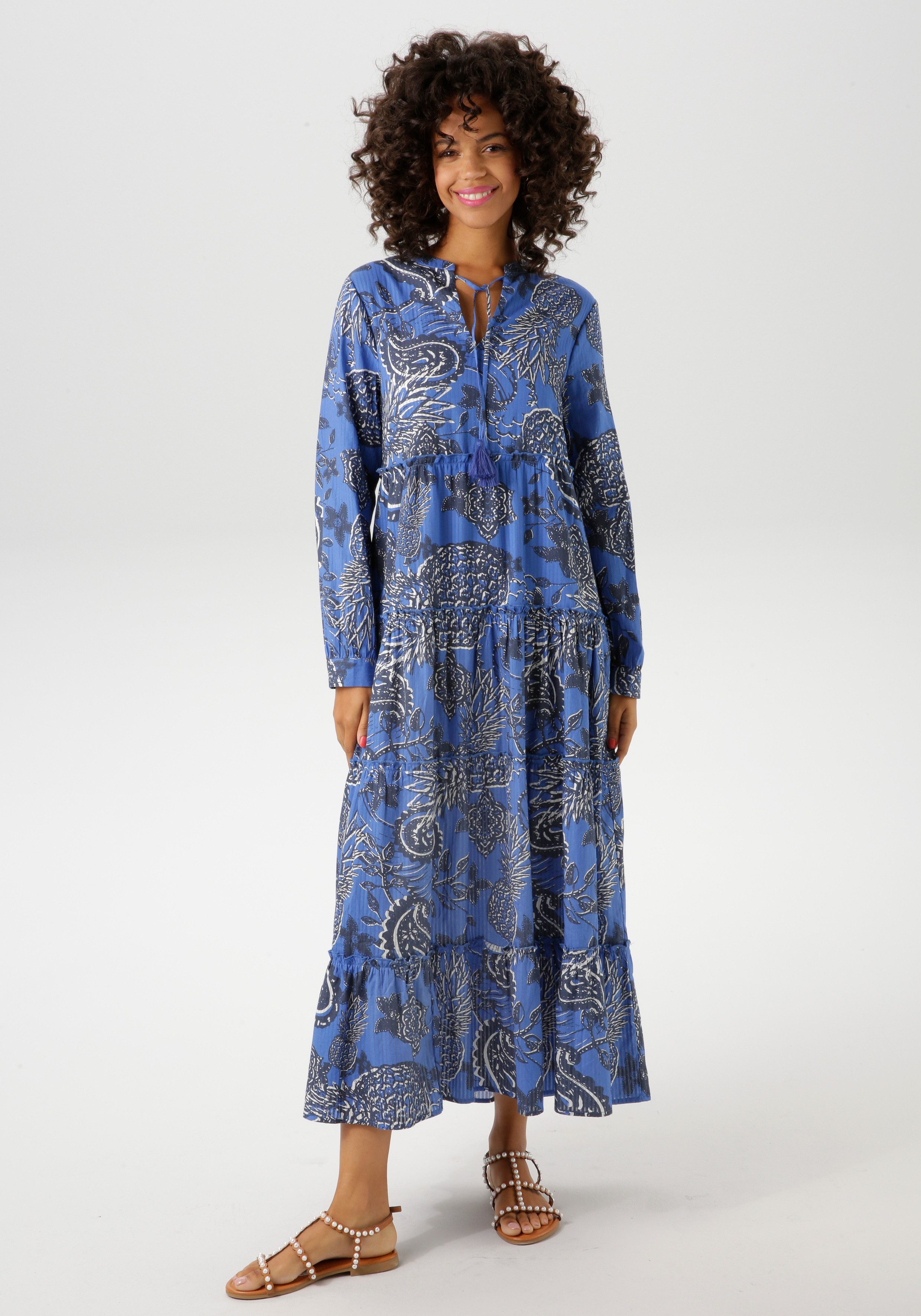 Aniston CASUAL Maxikleid mit extravagantem, großflächigen günstig online kaufen