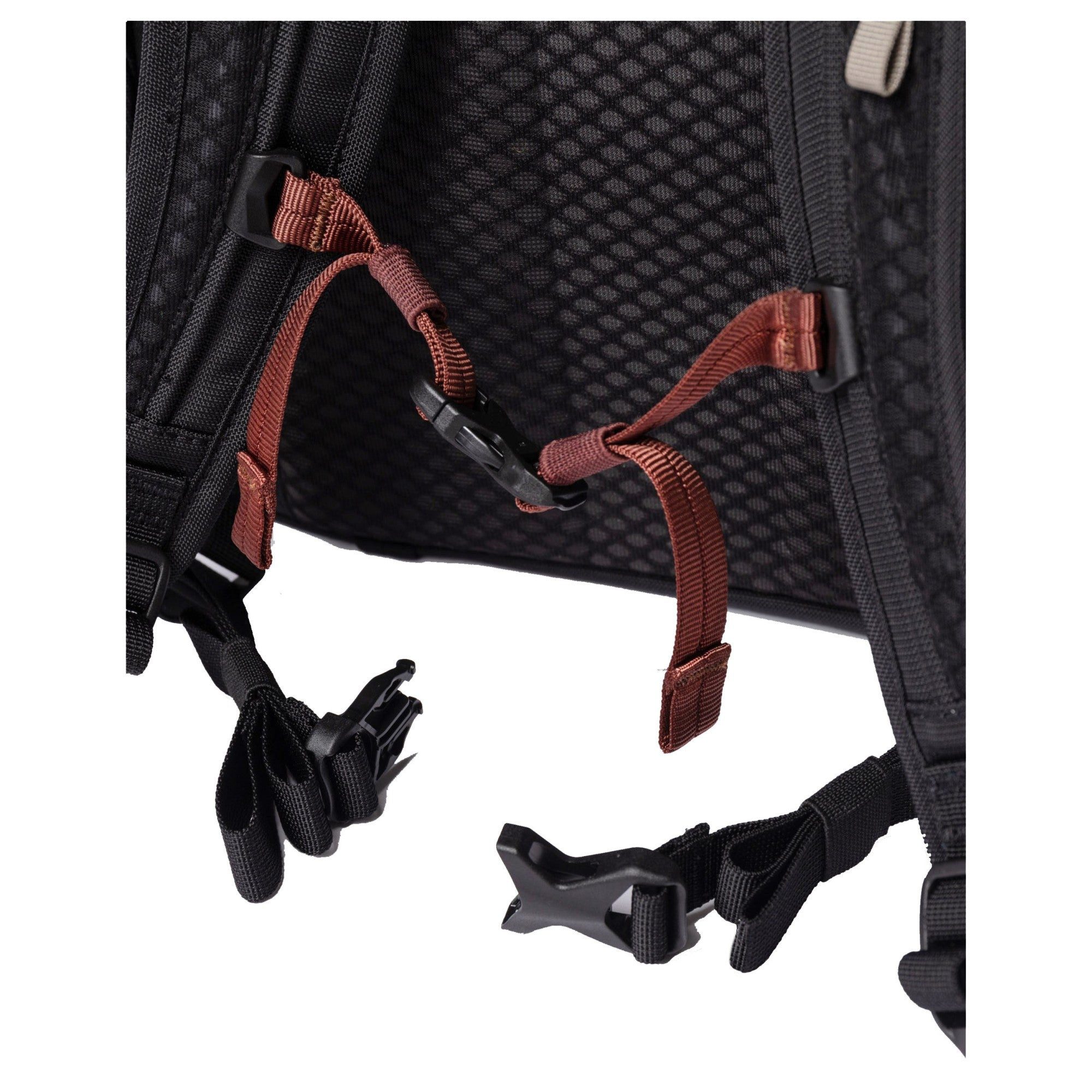 Sandqvist Rucksack Ridge Hike - Rucksack 16" 42 cm (black)