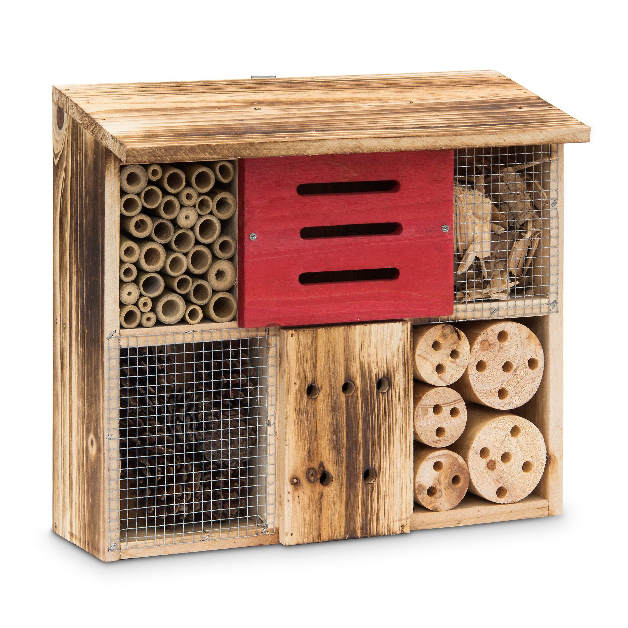 Insektenhotel gebrannt