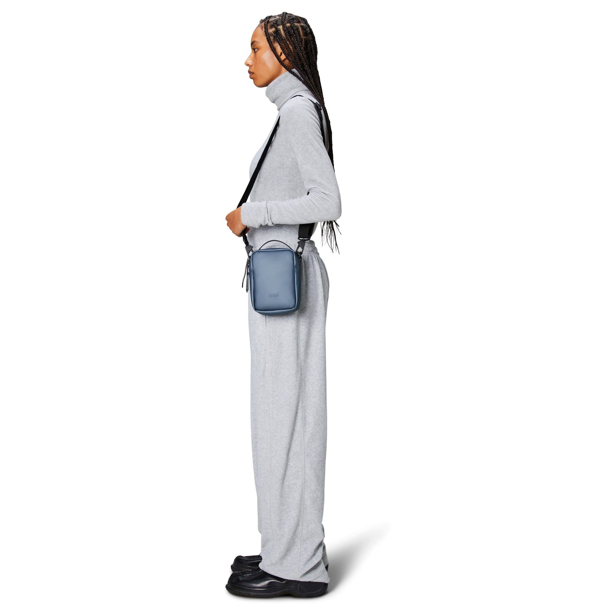 Rains Umhängetasche Reporter Box Bag - Umhängetasche 17 cm (bay)