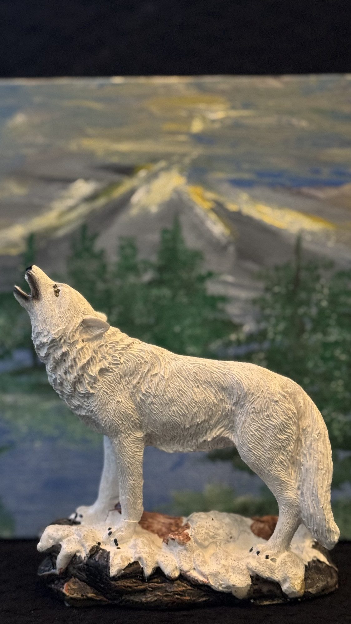 Figuren Shop GmbH Tierfigur Wolf Statue – Weißer Wolf heulend Dekofigur Naturmotiv 11.5 cm Deko