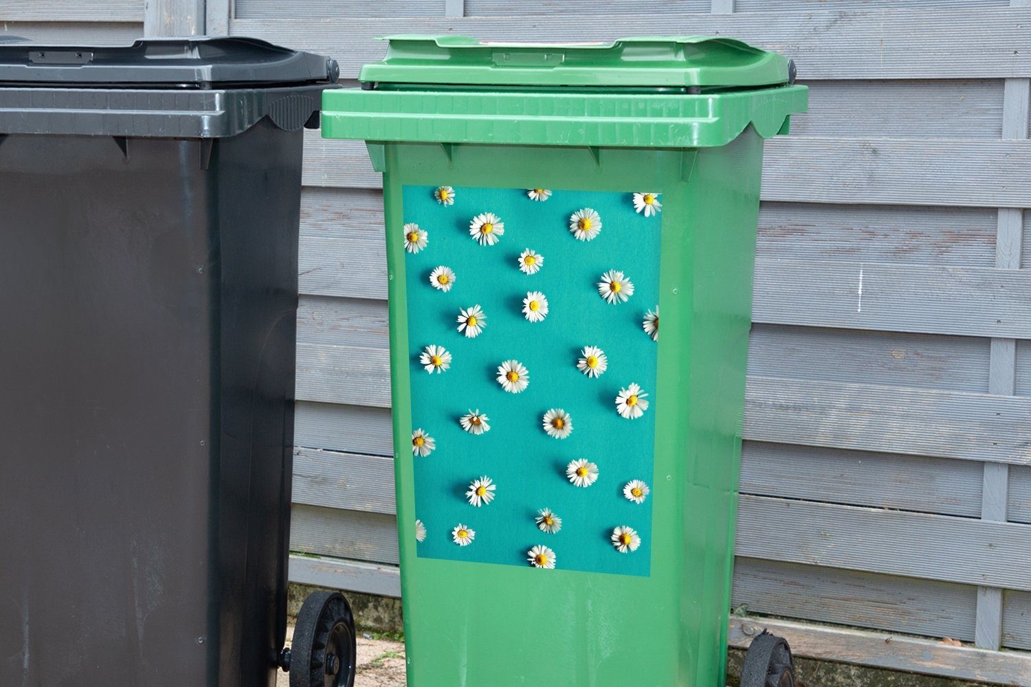 Gänseblümchen Mülleimer-aufkleber, (1 Container, auf Sticker, MuchoWow Wandsticker Mülltonne, St), Blau Abfalbehälter