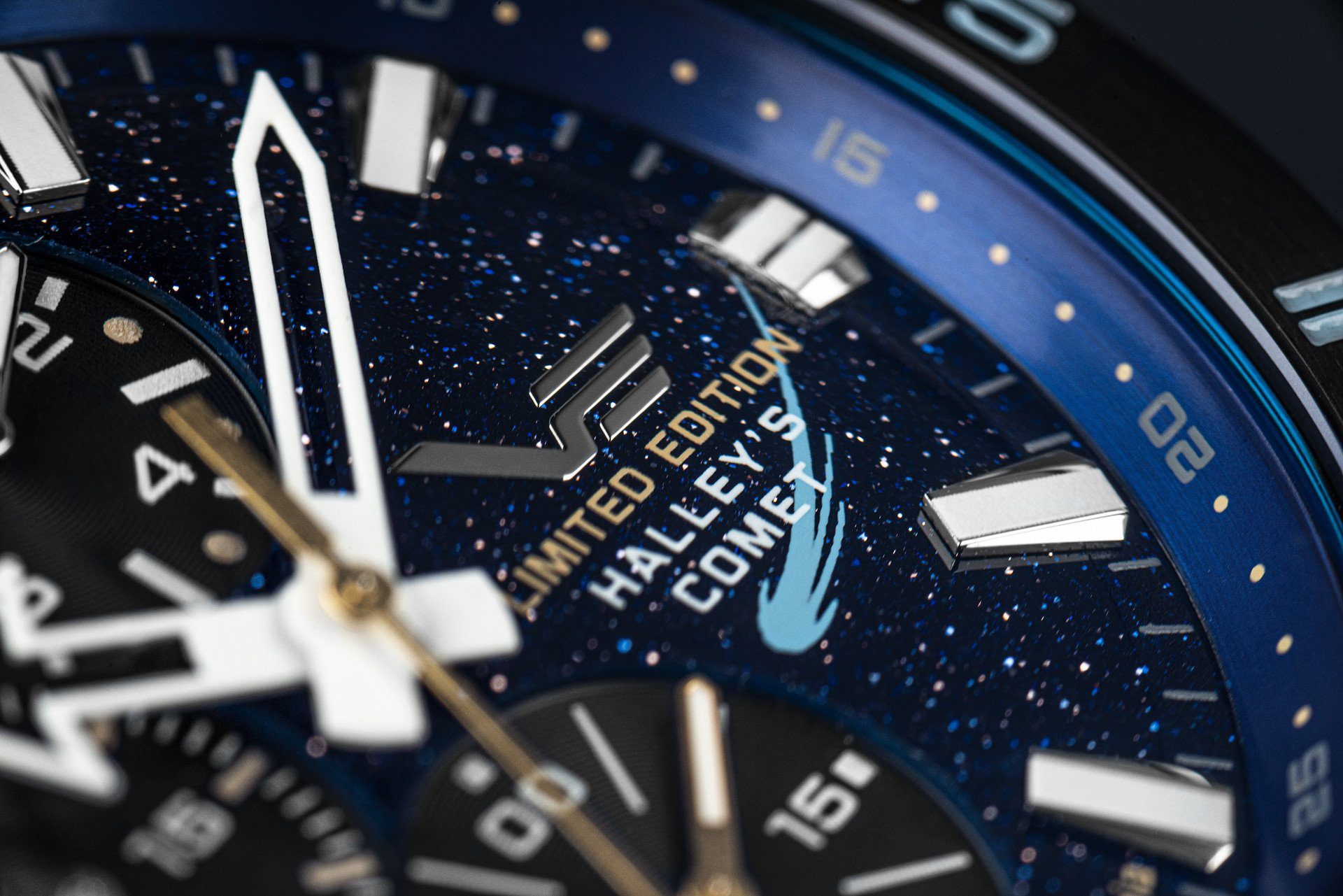 Vostok Europe Chronograph 320E694 Limited Comet Halley´s mm Lederband Blau 47 Herrenuhr Edition