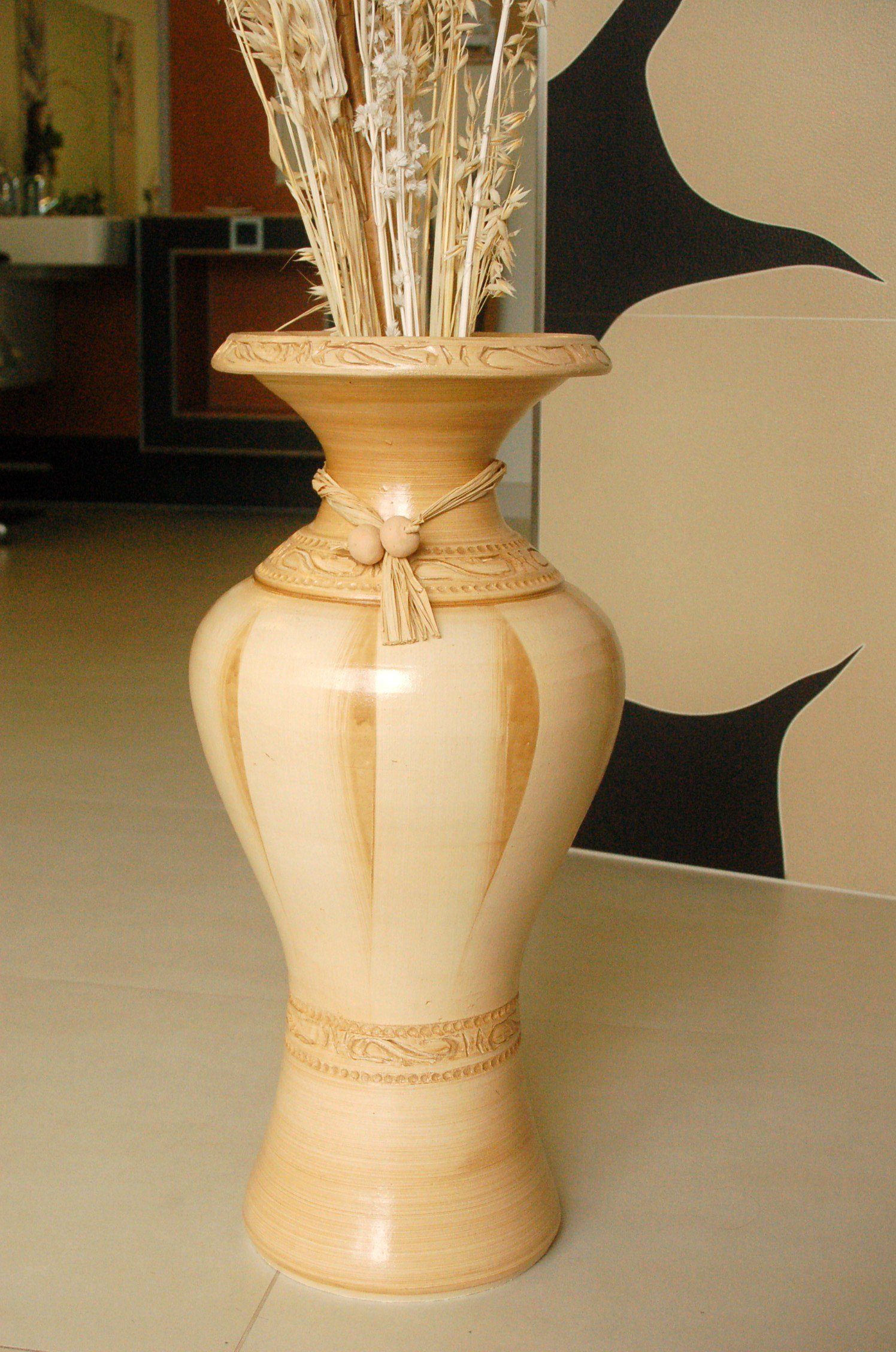 DSH DEKO SHOP HANNUSCH Bodenvase Bodenvase 60 cm - V60 Stroh Hals Hgg, aus Tonkeramik und mit einer transparenten Glasur überzogen beige