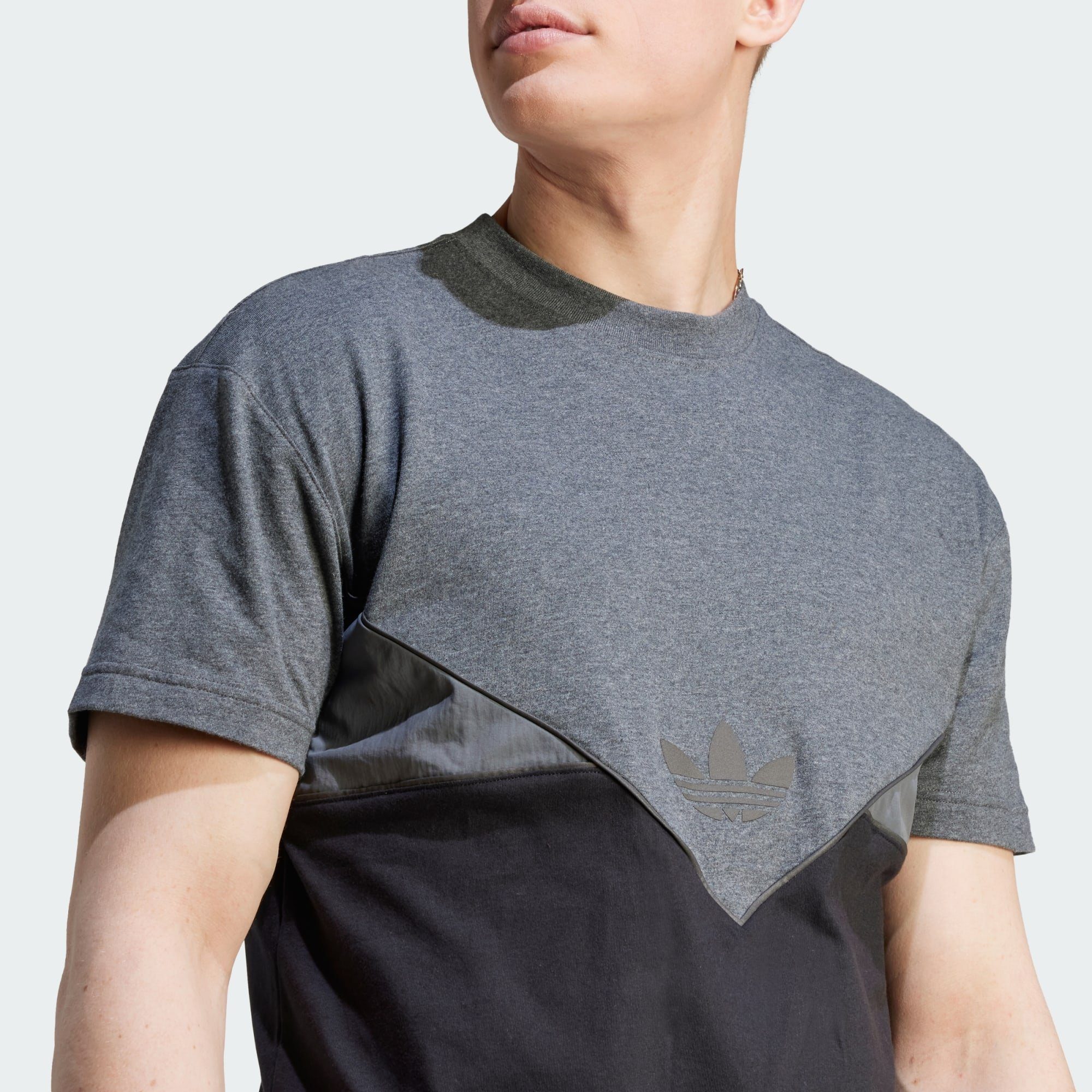 adidas Originals T-Shirt ADICOLOR SEASONAL REFLECTIVE T-SHIRT