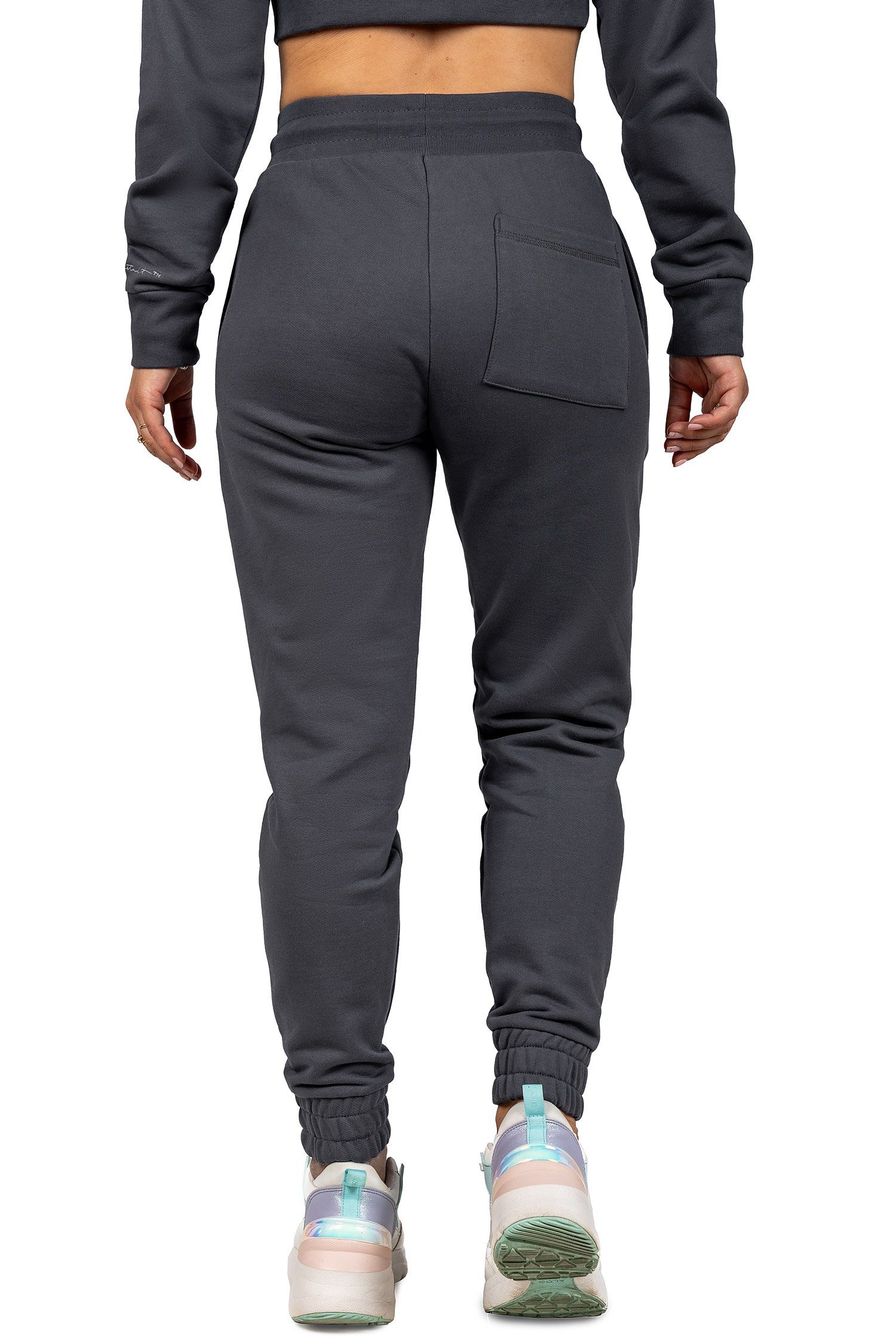 Reichstadt Jogginghose Damen Slim Fit Sporthose Marken-Stick 23RSW039 Mit E günstig online kaufen