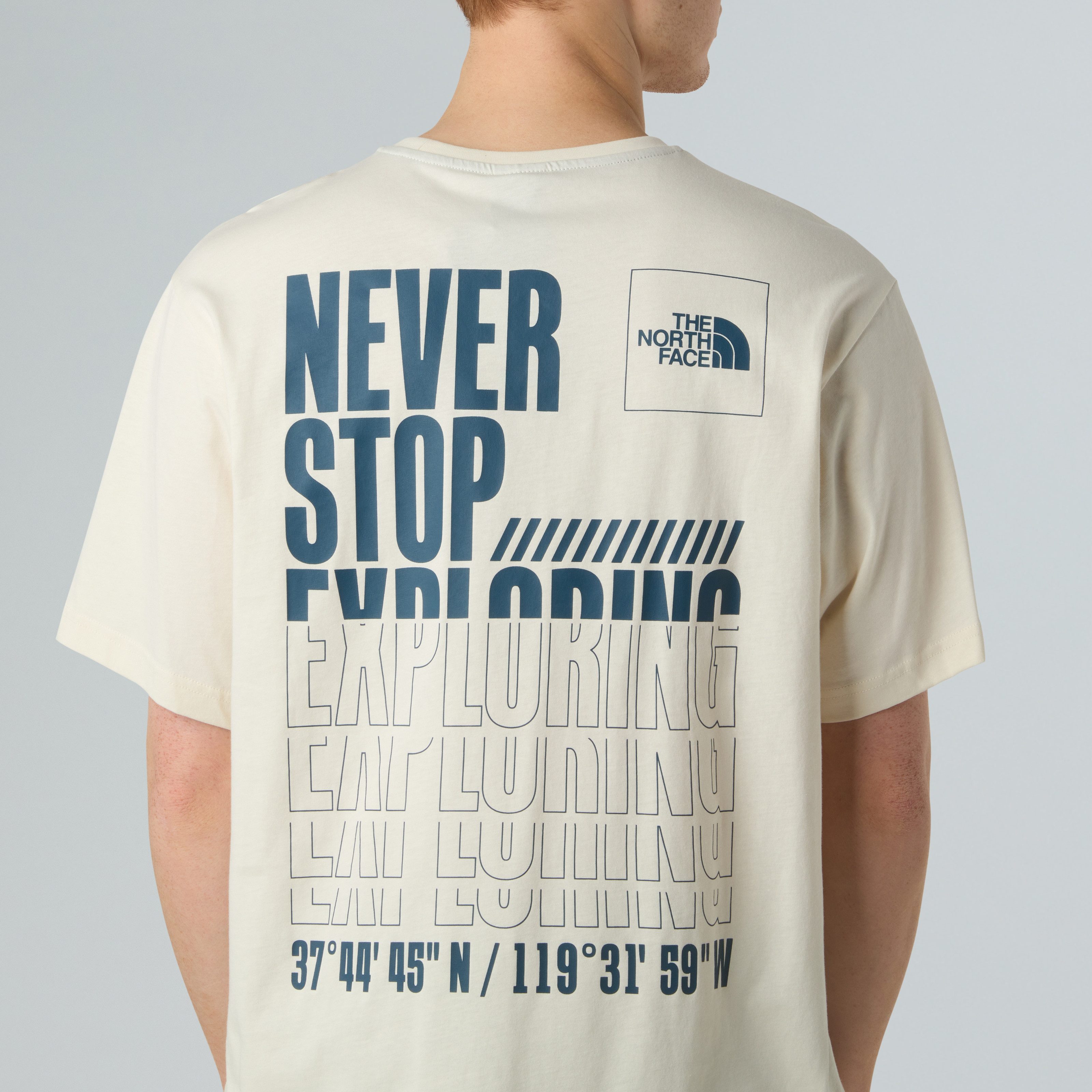 The North Face T-Shirt M COORDINATES TEE S/S mit auffälliger Rücken-Grafik, Kurzarm-Design, aus Baumwolle