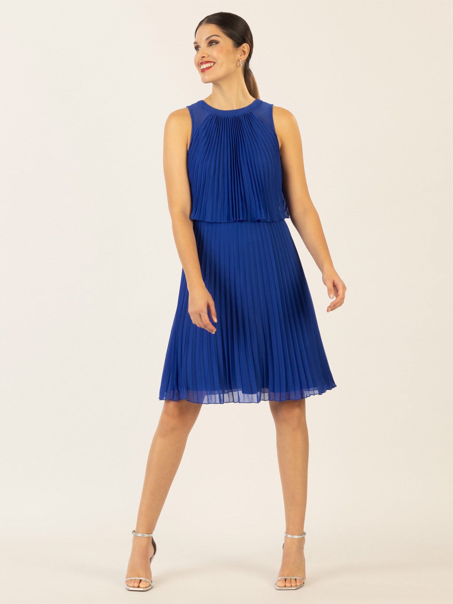 Apart Cocktailkleid mit rundem Ausschnitt und günstig online kaufen