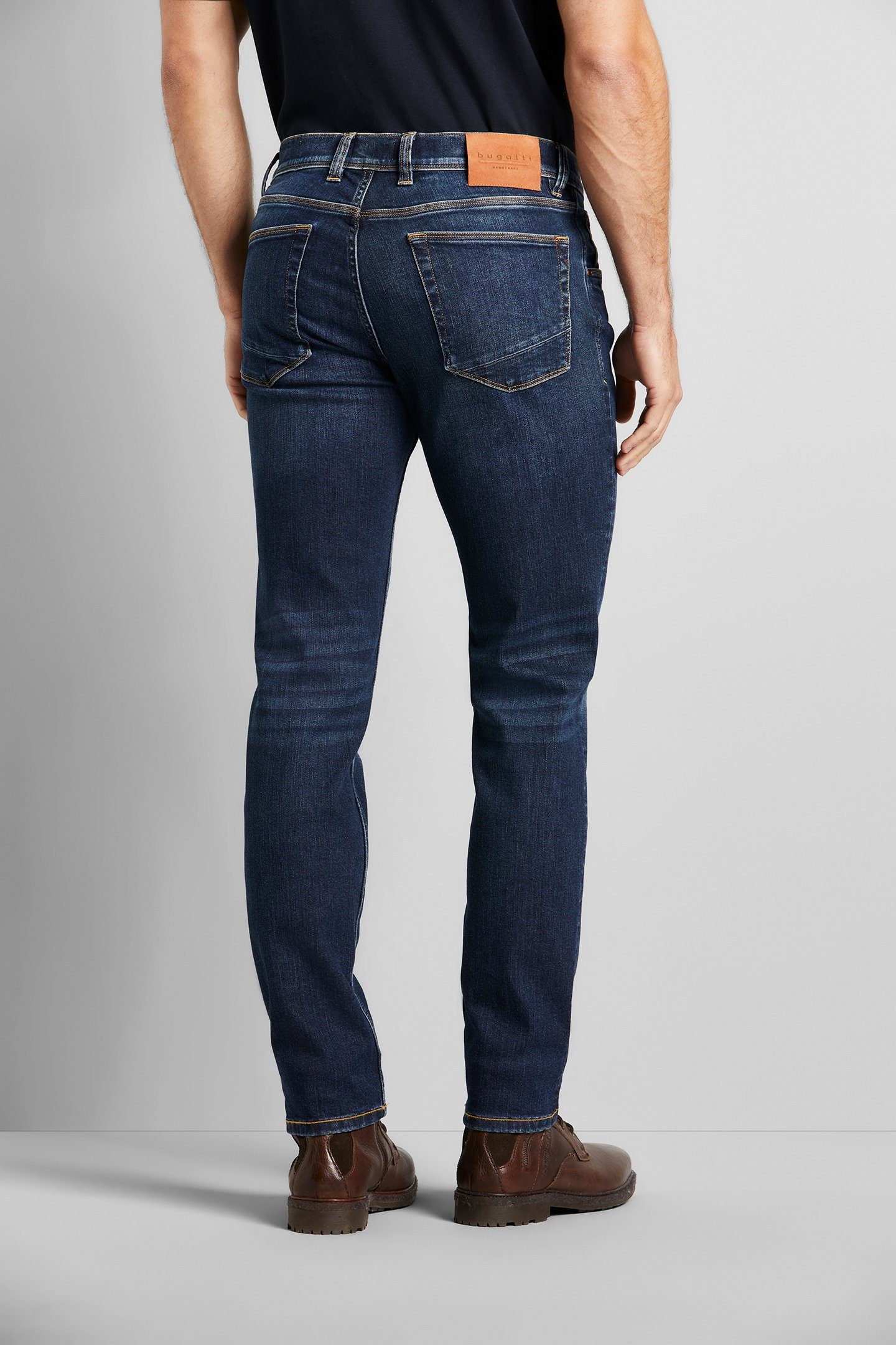 Used Look 5-Pocket-Jeans bugatti Wash im marine