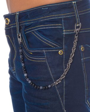 Cipo & Baxx Regular-fit-Jeans Herren Jeans Hose mit stylischem Design und Accessoire Kette Dezente Kontrastnähte und hochwertiger Tragekomfort