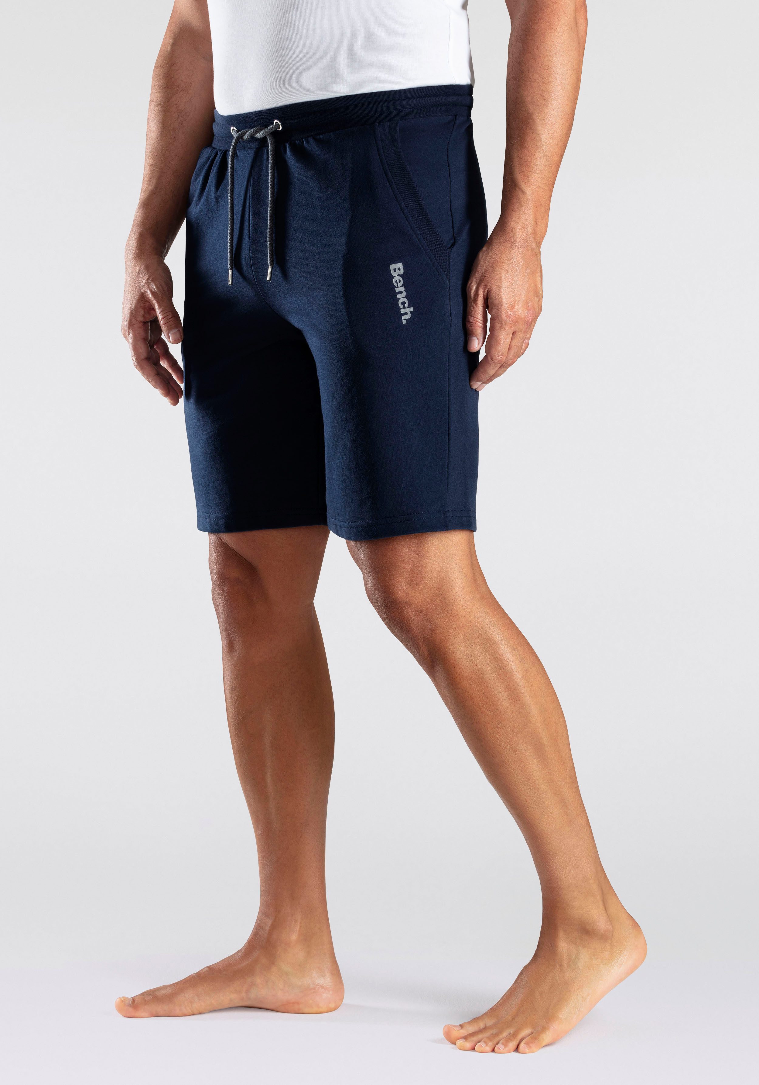 Bench. Loungewear Sweatshorts mit seitlichen Taschen