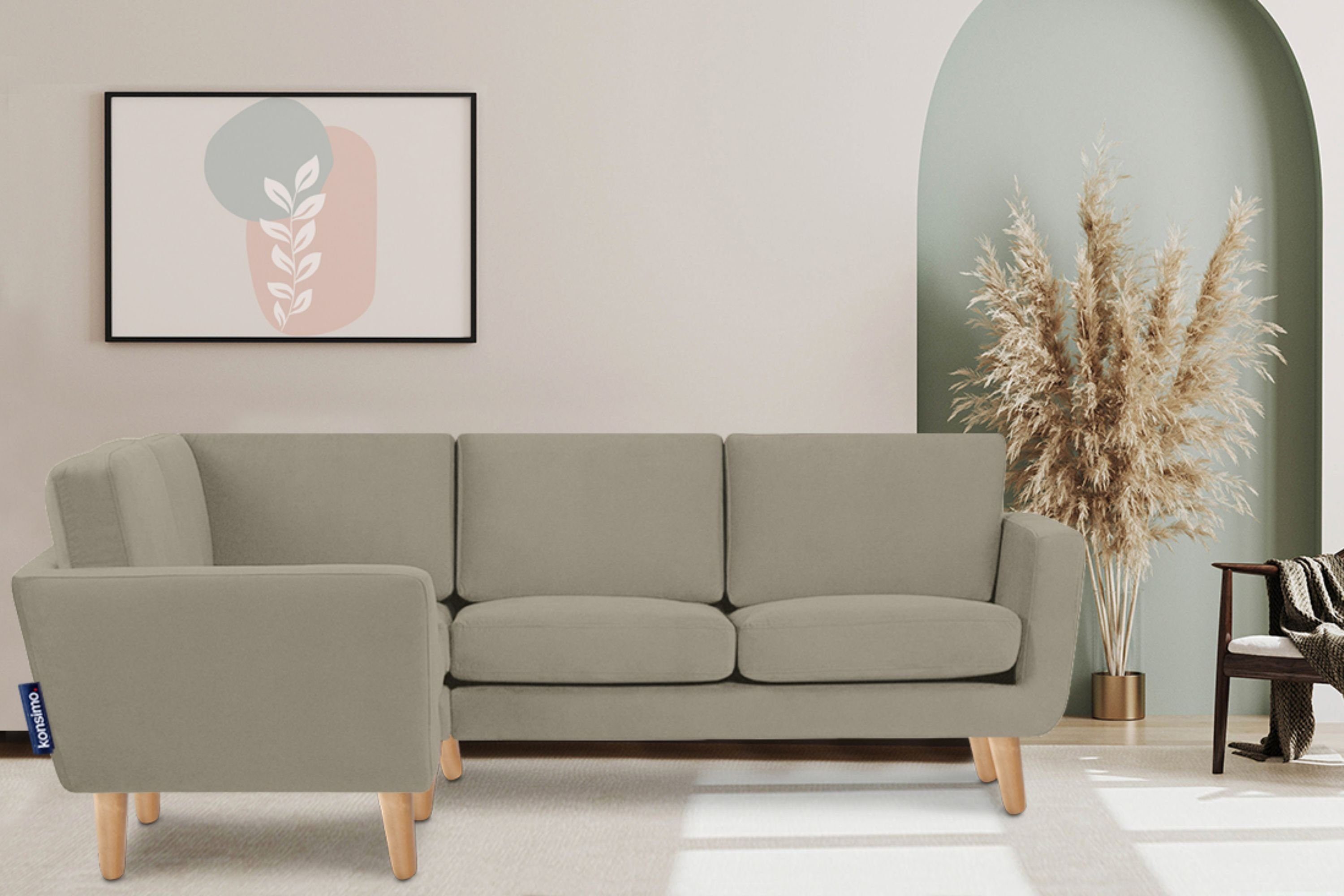 KONSIMO® Ecksofa TAGIO Linke Eckcouch, hergestellt in Europa, 5 Jahre Garantie, Scandi-Stil, mit Armlehnen, Gestell aus Massivholz