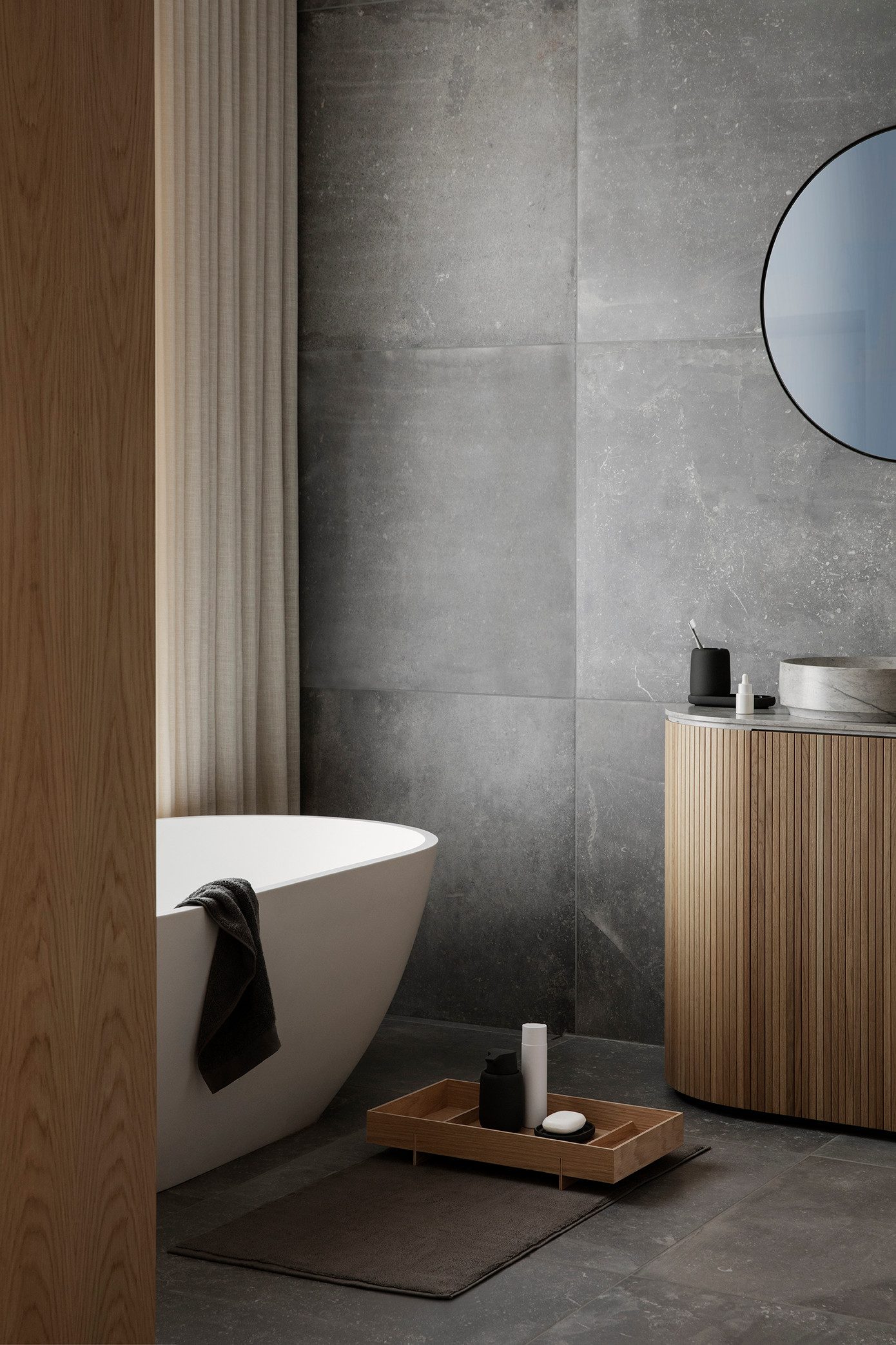 blomus Tablett -SONO- Ablageschale: Hochwertige Keramik mit Soft-Touch-Oberfläche, Keramik, Keramik, Silikon, Soft-Touch-Oberfläche, Innen glasiert, Pflegeleicht