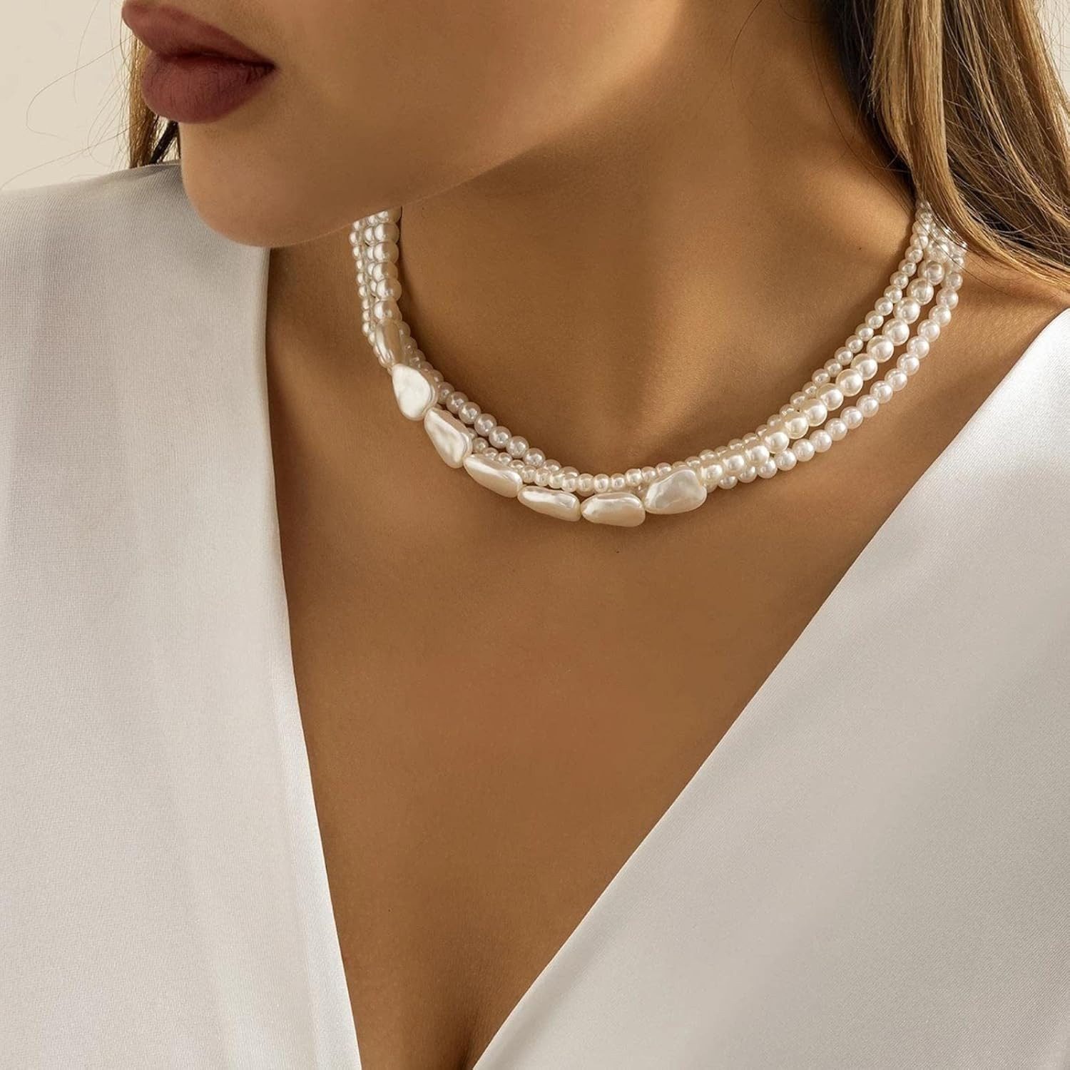 MOPUEA Kette mit Anhänger Halskette Kette Modeschmuck, Damen mehrlagige Halskette (Vintage-Perlen-Choker-Halskette für Damen, 1-tlg., einfache, zarte Perlen-Halskette, Geschenk für Frauen), Zierliche runde Perlen-Halskette für Braut und Brautjungfern