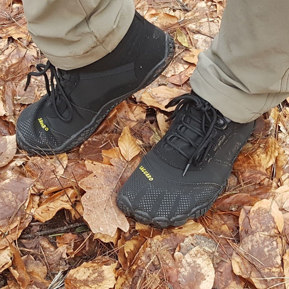 SAGUARO Barfußschuh (warm Damen Winter-Stiefel & Schwarz & atmungsaktiv, Fell wasserabweisend, bequem) gefüttert, weich Sport rutschfest, Herren Wander-Schuhe Boots Fleece