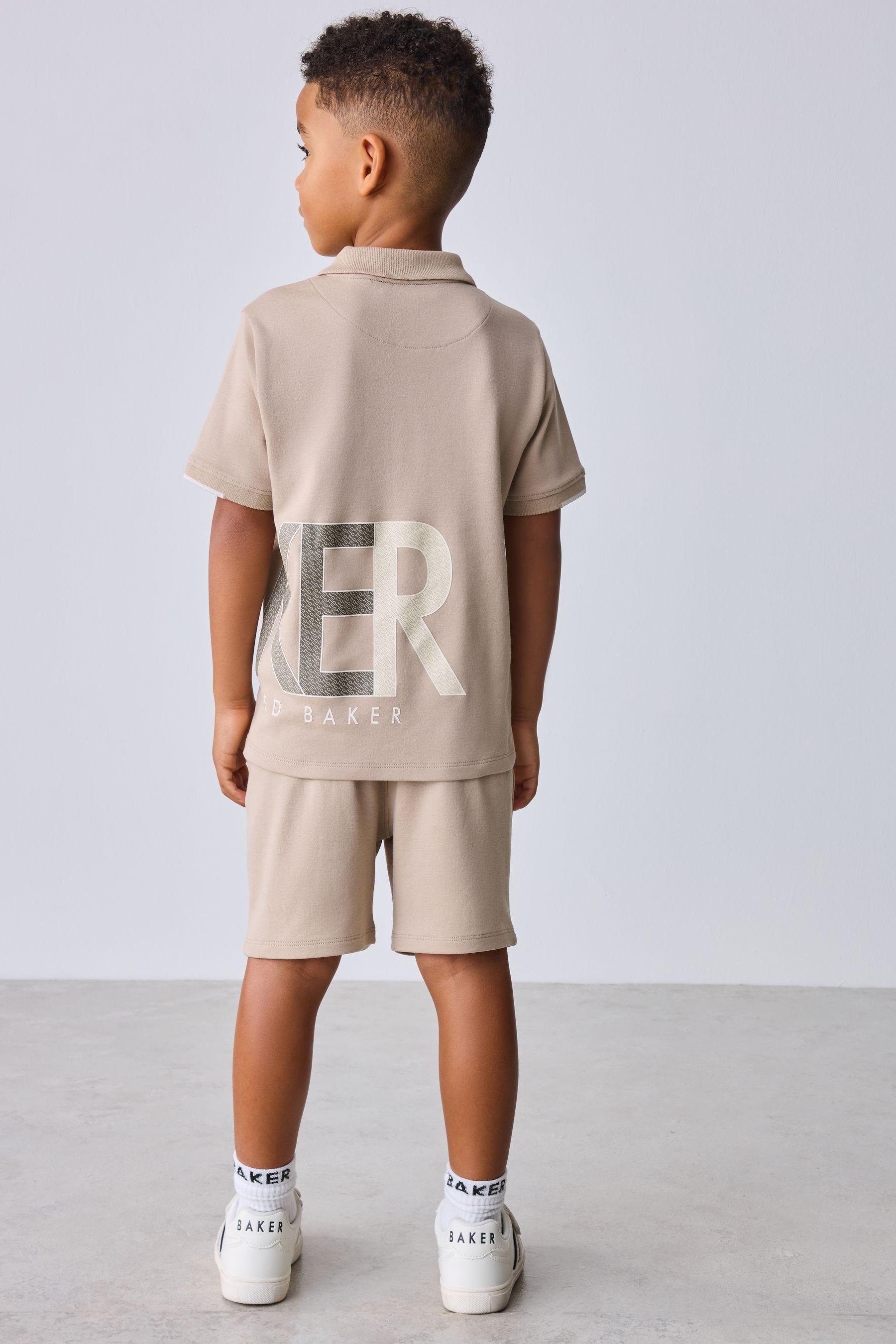 Baker by Ted Baker Shirt & Shorts Baker by Ted Baker Set mit Poloshirt und Shorts (2-tlg)