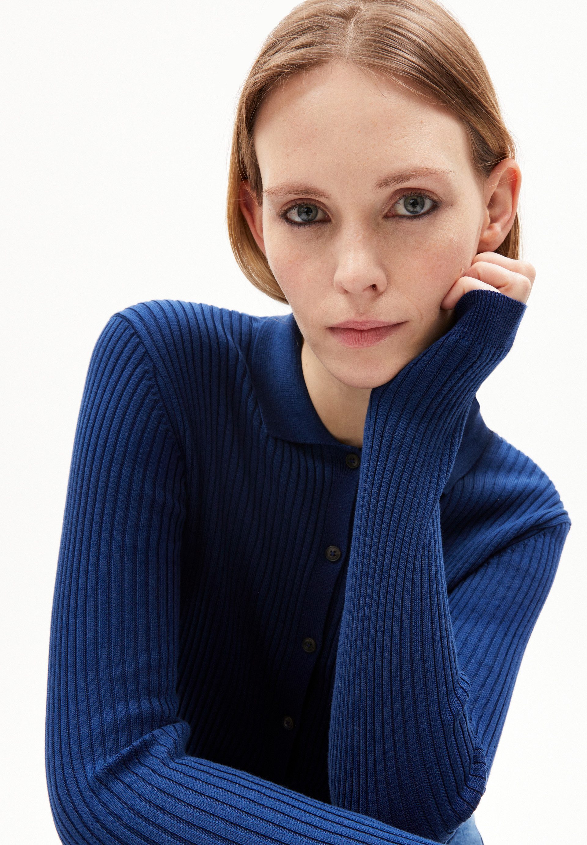 Armedangels Cardigan RICIAA Strickjacke Slim Fit aus Bio-Baumwoll Mix (Polokragen, Fitted)