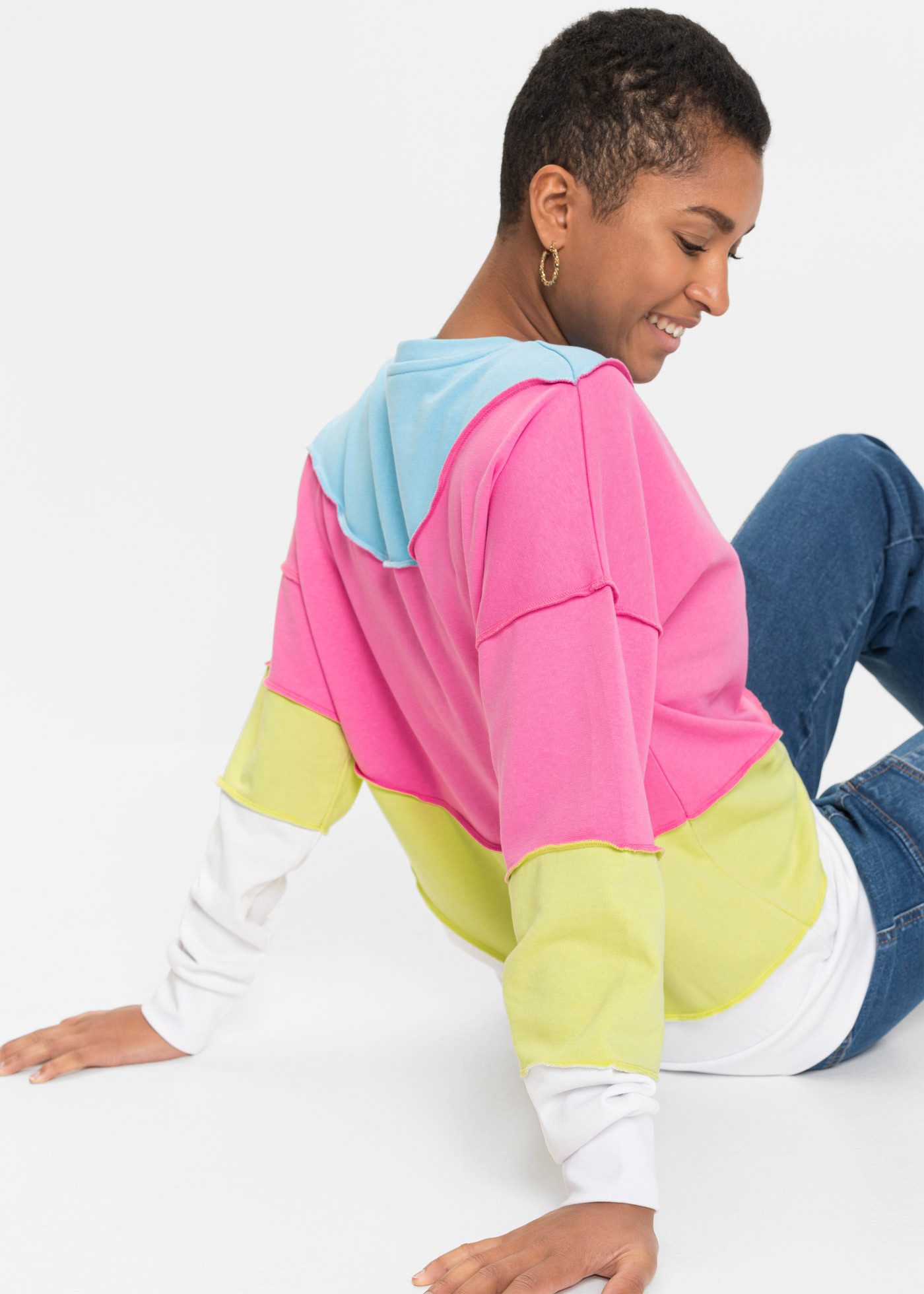 bonprix Sweatshirt Oversize-Passform, Langarm, aus Baumwolle und Polyester