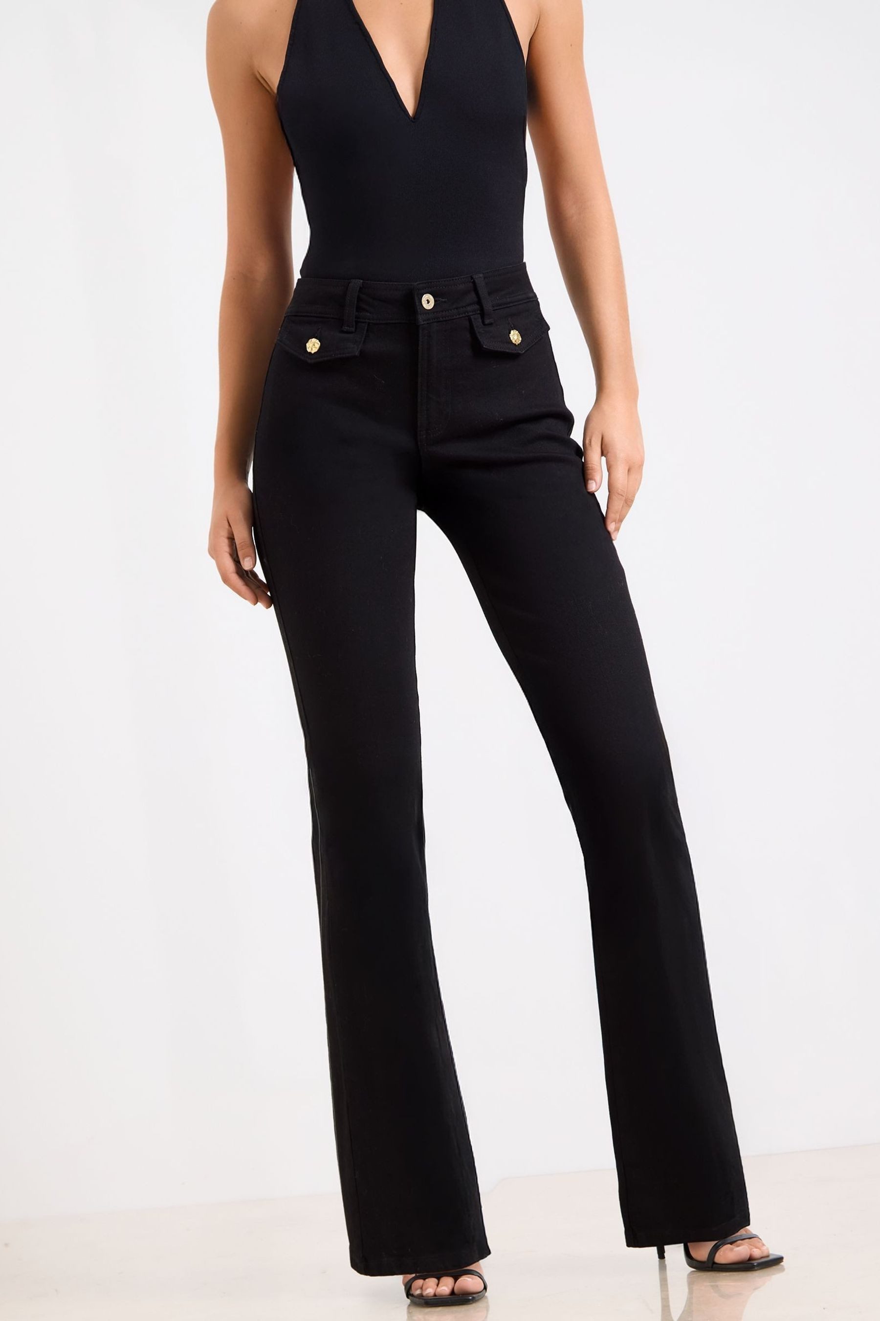 LIPSY Schlagjeans Lipsy Glamouröse Jeans mit Schlag, Petite (1-tlg)
