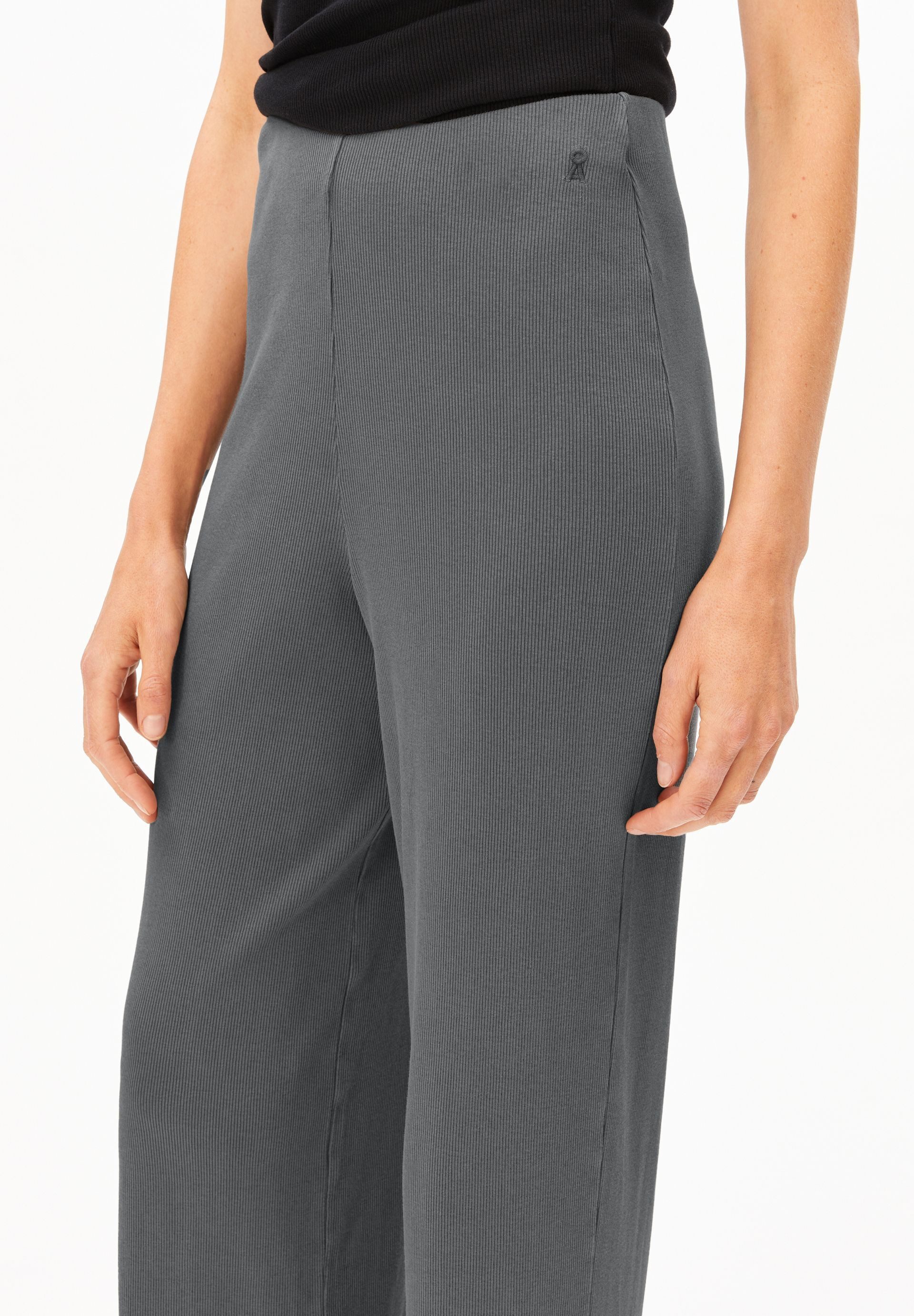 Armedangels Jerseyhose GMT DYE RIB Ripp-Jerseyhose aus Bio-Baumwoll Mix (Mid waist, Slim Fit) Ripphose aus Bio-Baumwoll Mix – Bild 3 von 5
