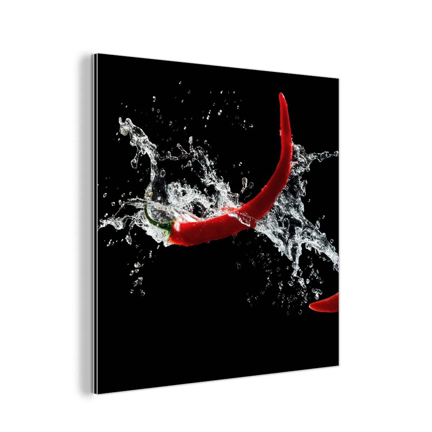 MuchoWow Metallbild Chilischote - Stilleben - Wasser - Schwarz - Rot, Inkl. Aufhängung, Alu-Dibond-Druck, Wandbild aus Metall, Aluminium deko, 20x20 cm