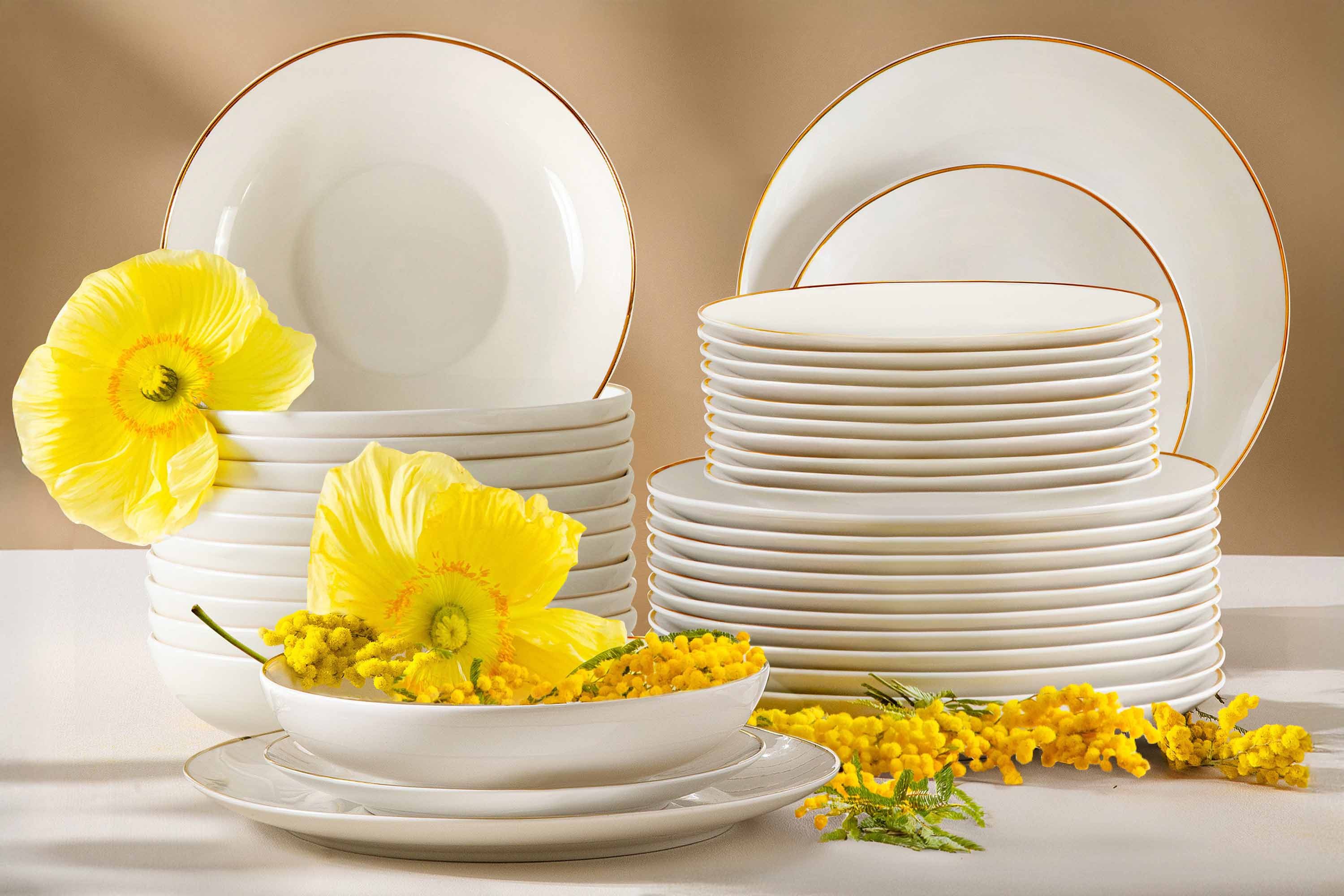 KONSIMO® Tafelservice AD BELLA Geschirrset, Teller-Set, Hartporzellan, ecrufarben (36-tlg), 12 Personen, Porzellan, zeitloses Design, ecru Farbe mit Goldlinie, Handwäsche empfohlen