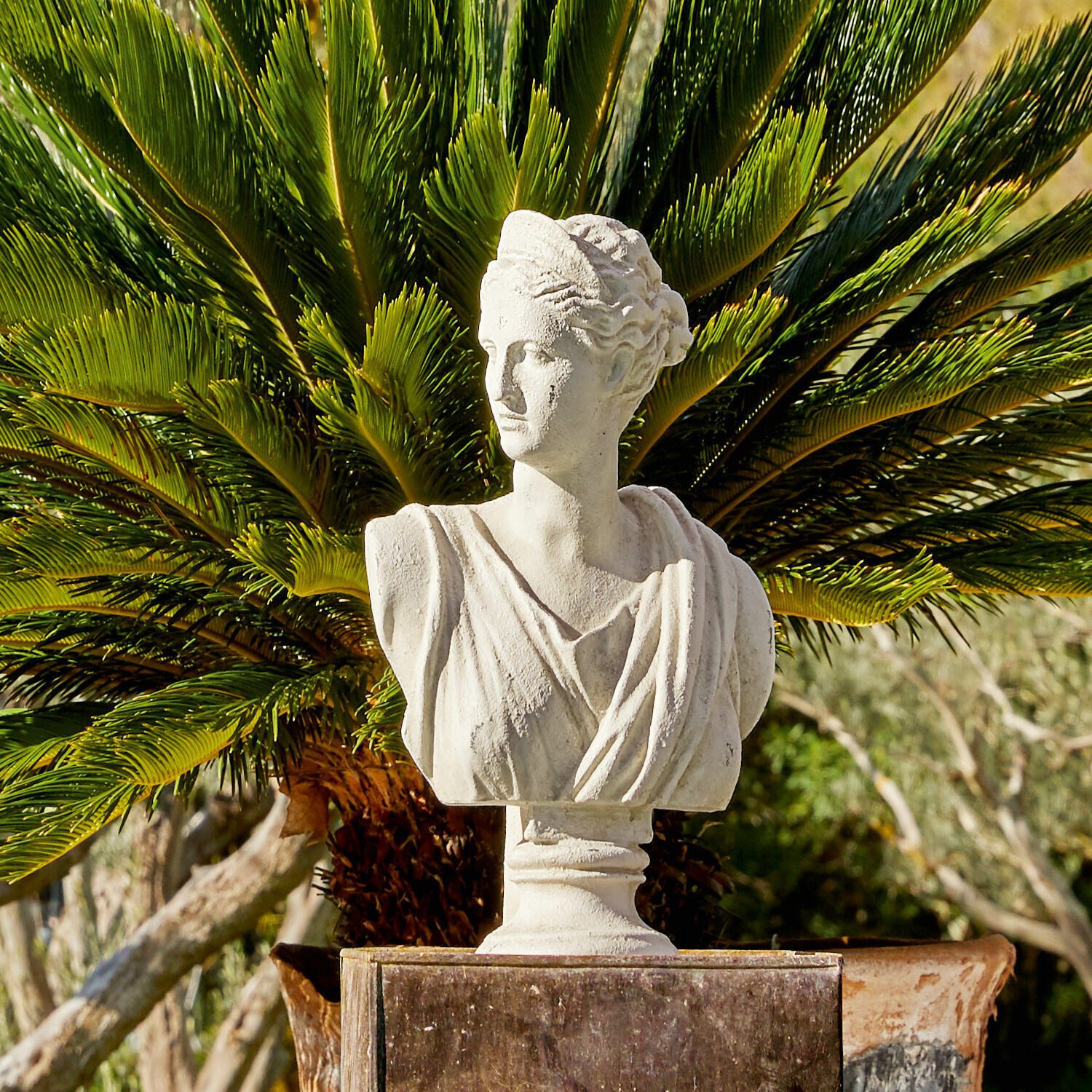 Mirabeau Gartenzwerg Büste Ellora antikcreme