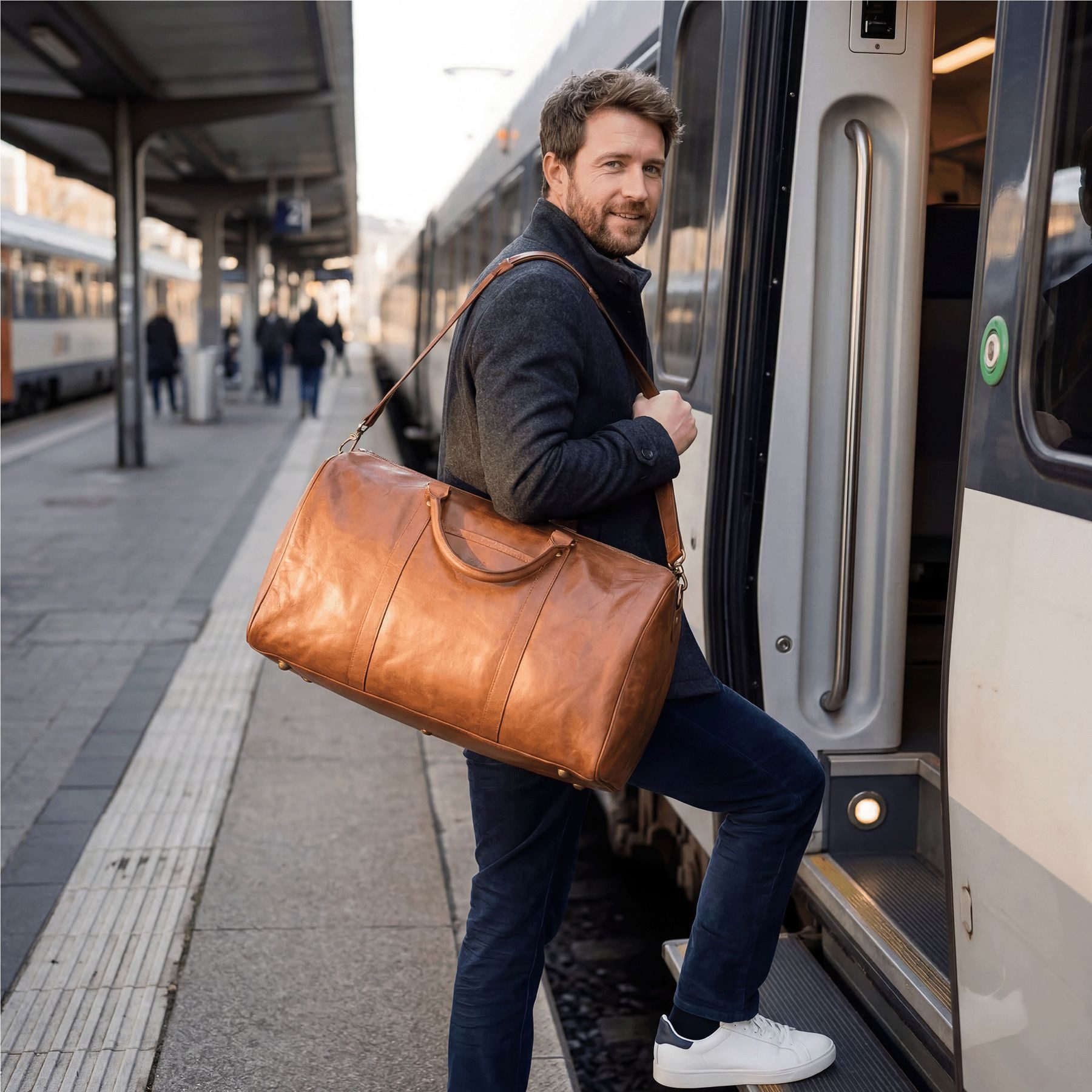 SID & VAIN Reisetasche echt Leder Weekender groß Ledertasche braun SKYLER, Echtleder Reisegepäck für Damen & Herren, Sporttasche XL Hellbraun