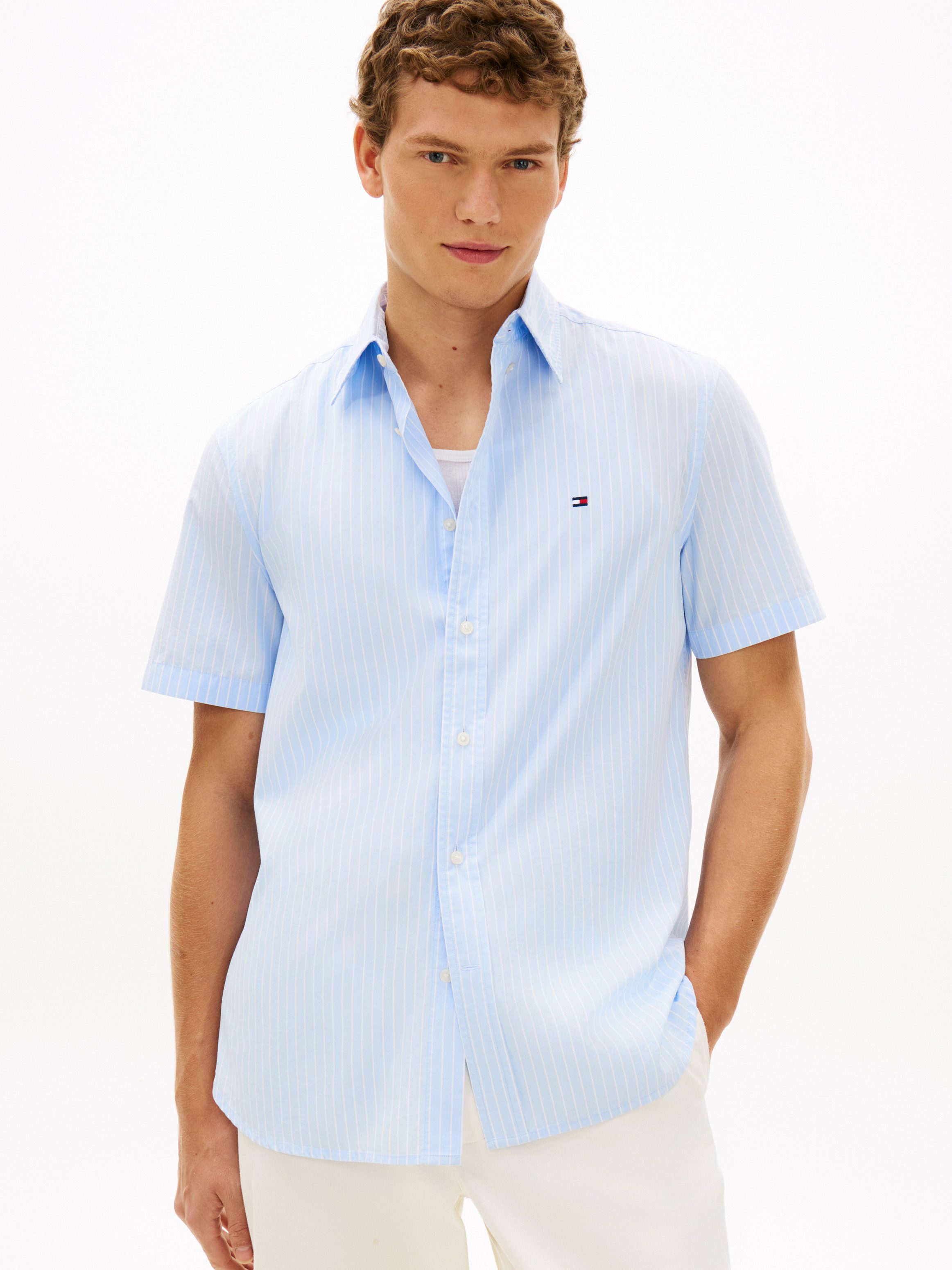 Tommy Hilfiger Kurzarmhemd FLEX POPLIN Regular fit mit Button-Down-Kragen