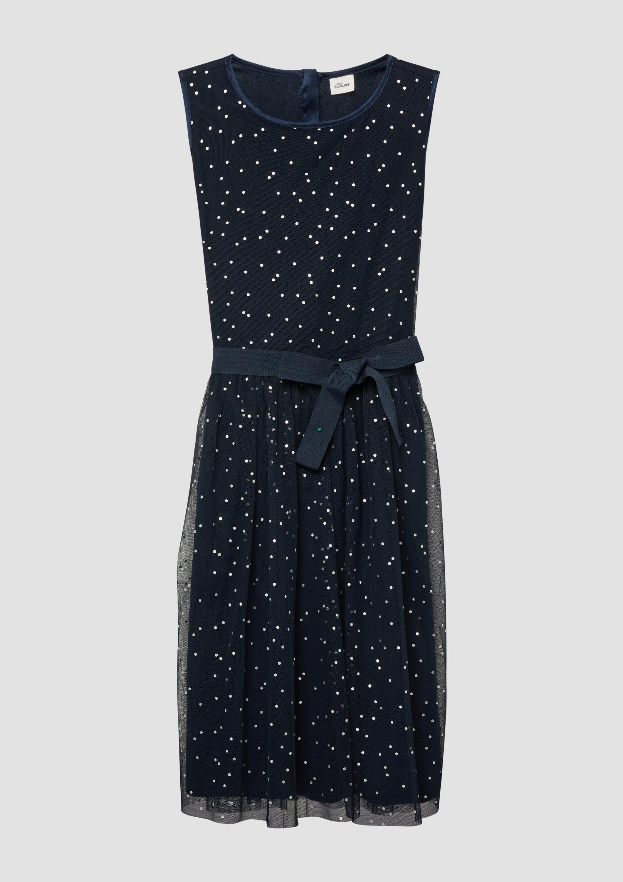 s.Oliver Midikleid Kleid Ärmelloses Mesh-Kleid mit silbernen Pünktchen