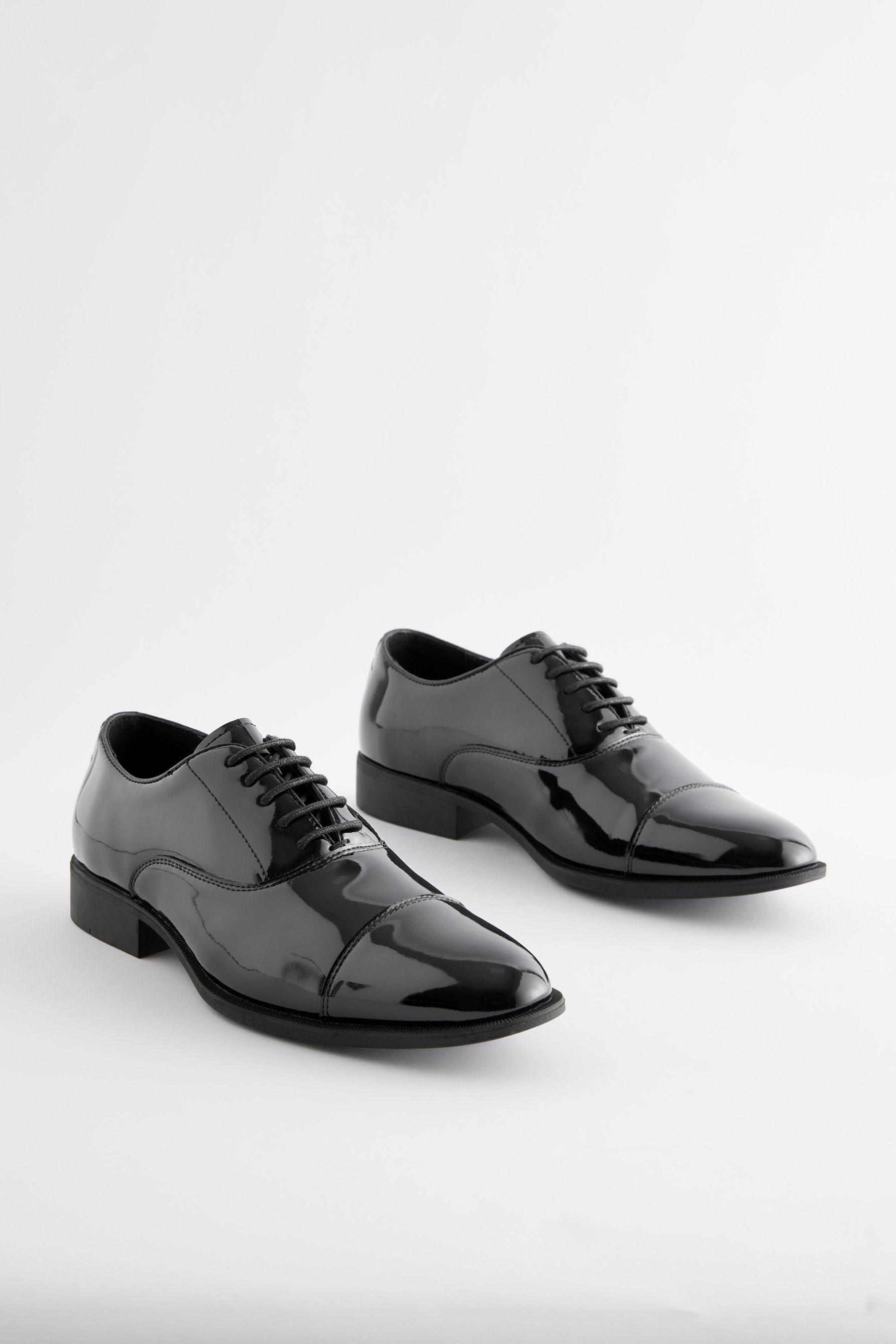 Next Oxfordschuhe aus Lackleder mit Zehenkappe Schnürschuh (1-tlg) günstig online kaufen