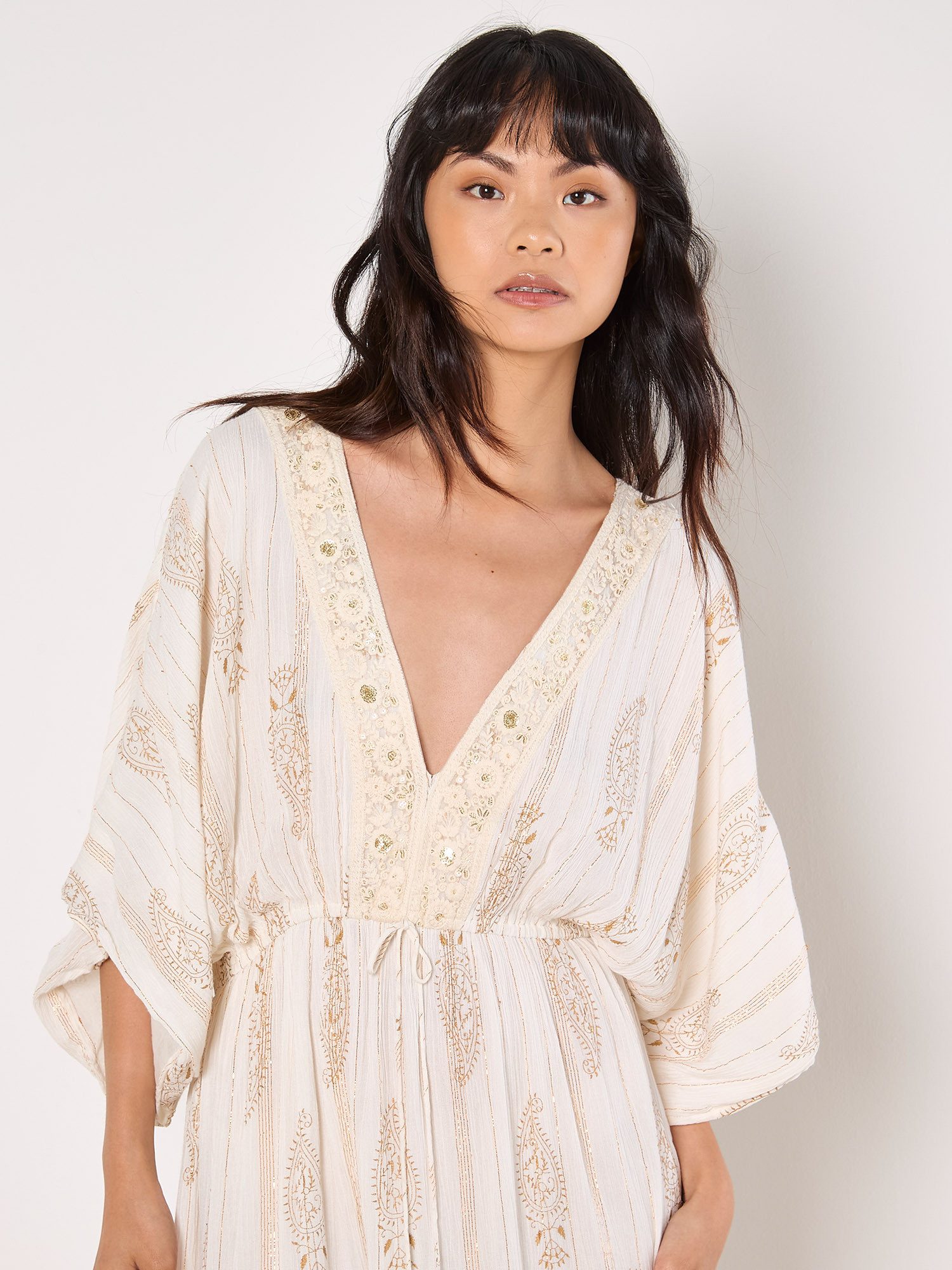 Apricot Midikleid Gold Print Tassel Dress, mit Gold-Details günstig online kaufen