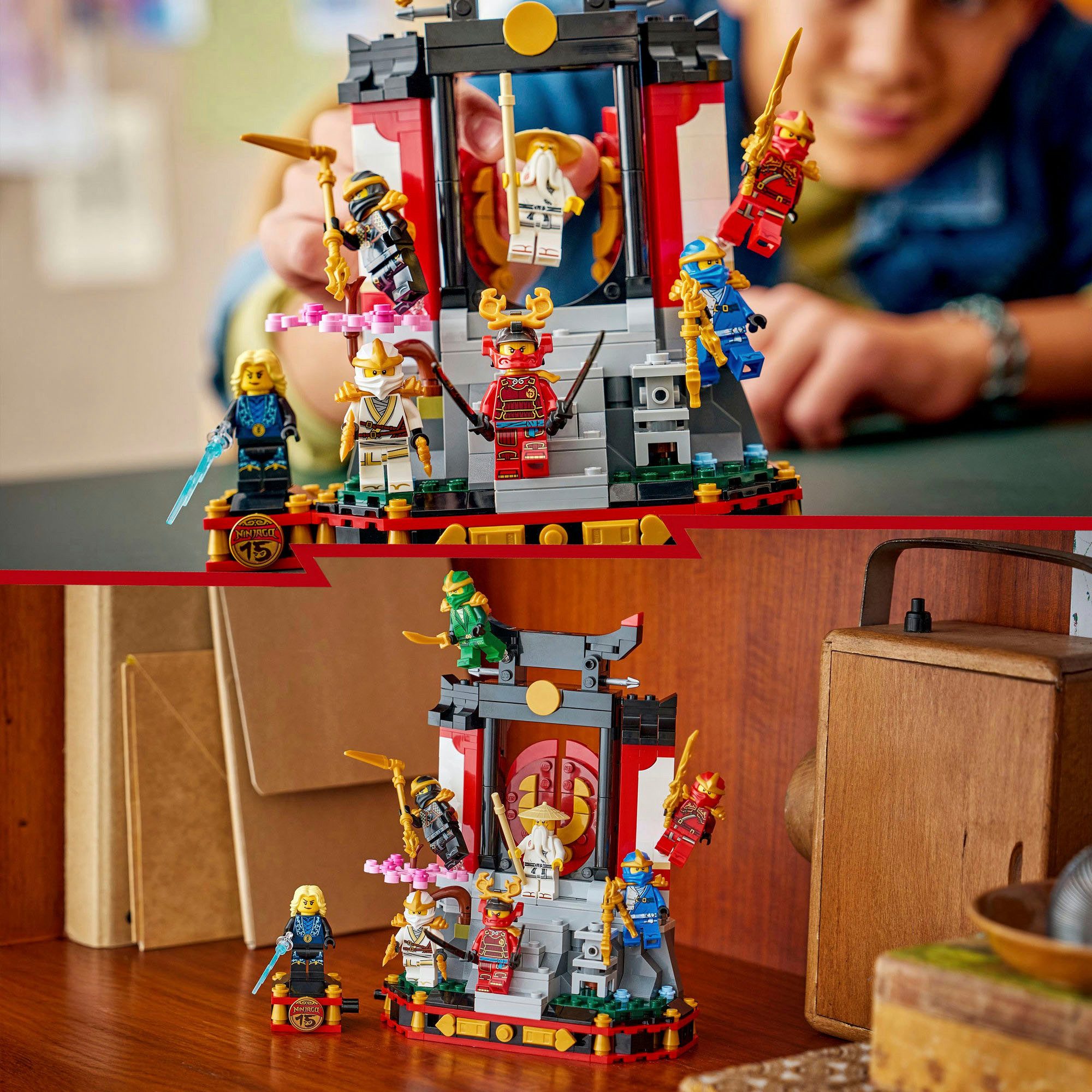 LEGO® 15-jähriges Jubiläum: Ninja-Charaktere zum Ausstellen (71866) Konstruktionsspielsteine, (447 St), LEGO Ninjago; Made in Europe