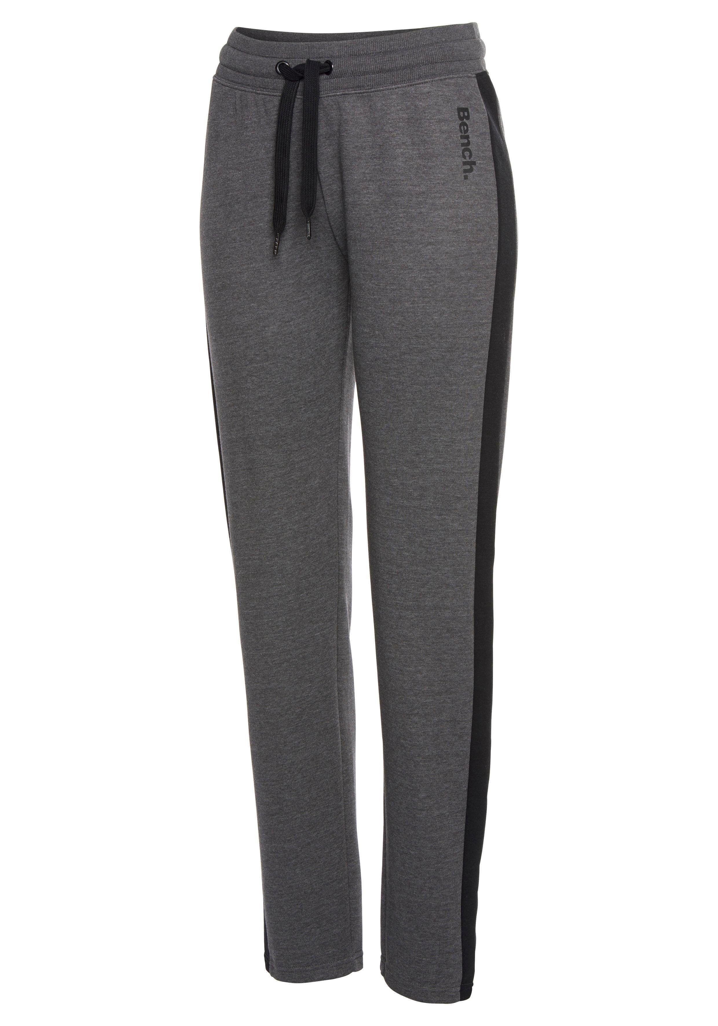 Bench. Loungewear Loungehose mit Seitenstreifen und geradem Bein, Loungewear