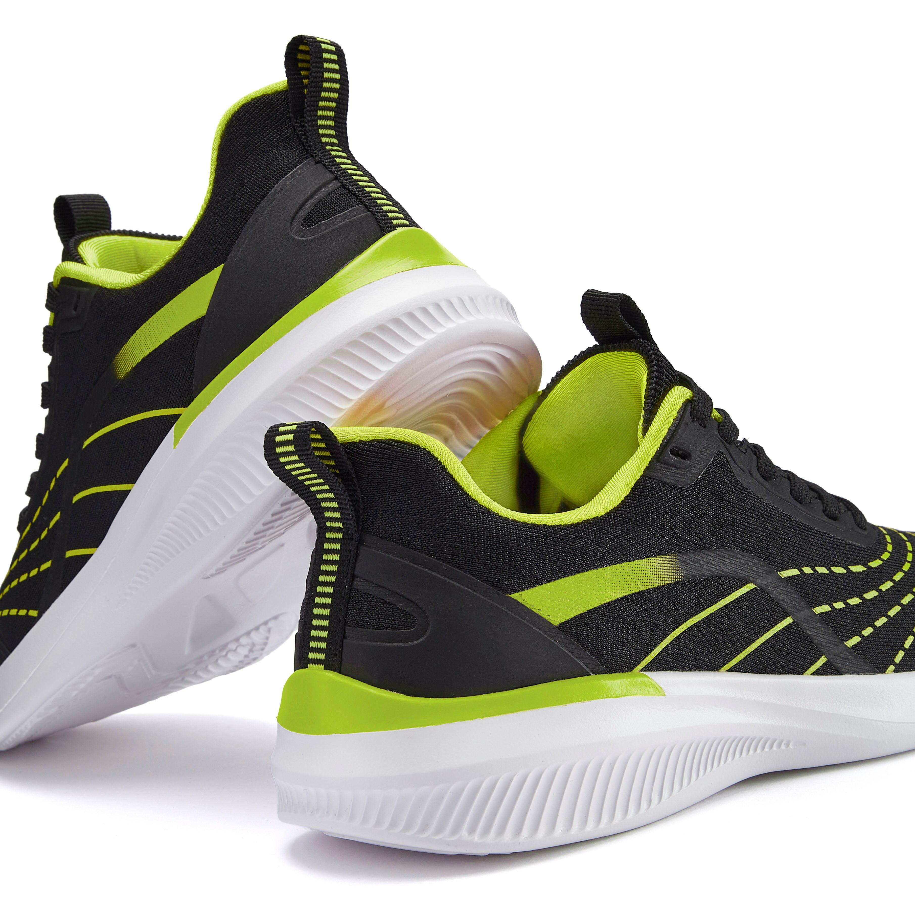 LASCANA Halbschuh, Schnürschuh, Freizeitschuh, Turnschuhe, Sneaker aus Textil mit Farbakzenten