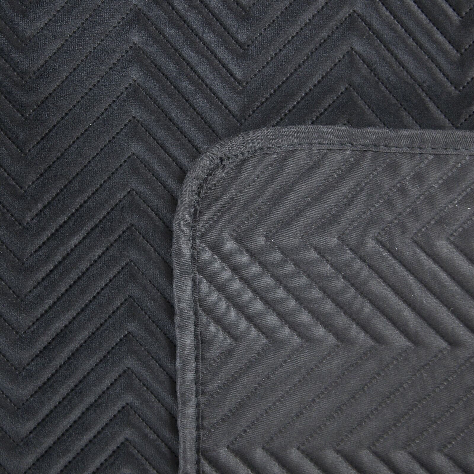 Eurofirany Bettüberwurf SOFIA zweiseitige Steppdecke hochwertige Allzweckdecke L XL XXL, Elegante Tagesdecke Velvet Sesseldecke Sofadecke Überwurf Samt – Bild 4 von 4