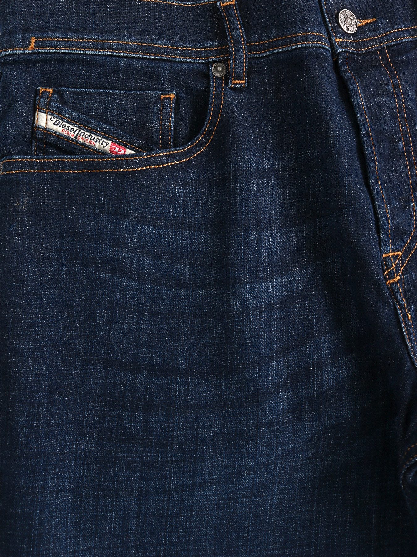 Diesel Tapered-fit-Jeans Regular Fit - 2023 D-Finitive 09F89 Leichtgewicht Denim, mittlerer Stretch