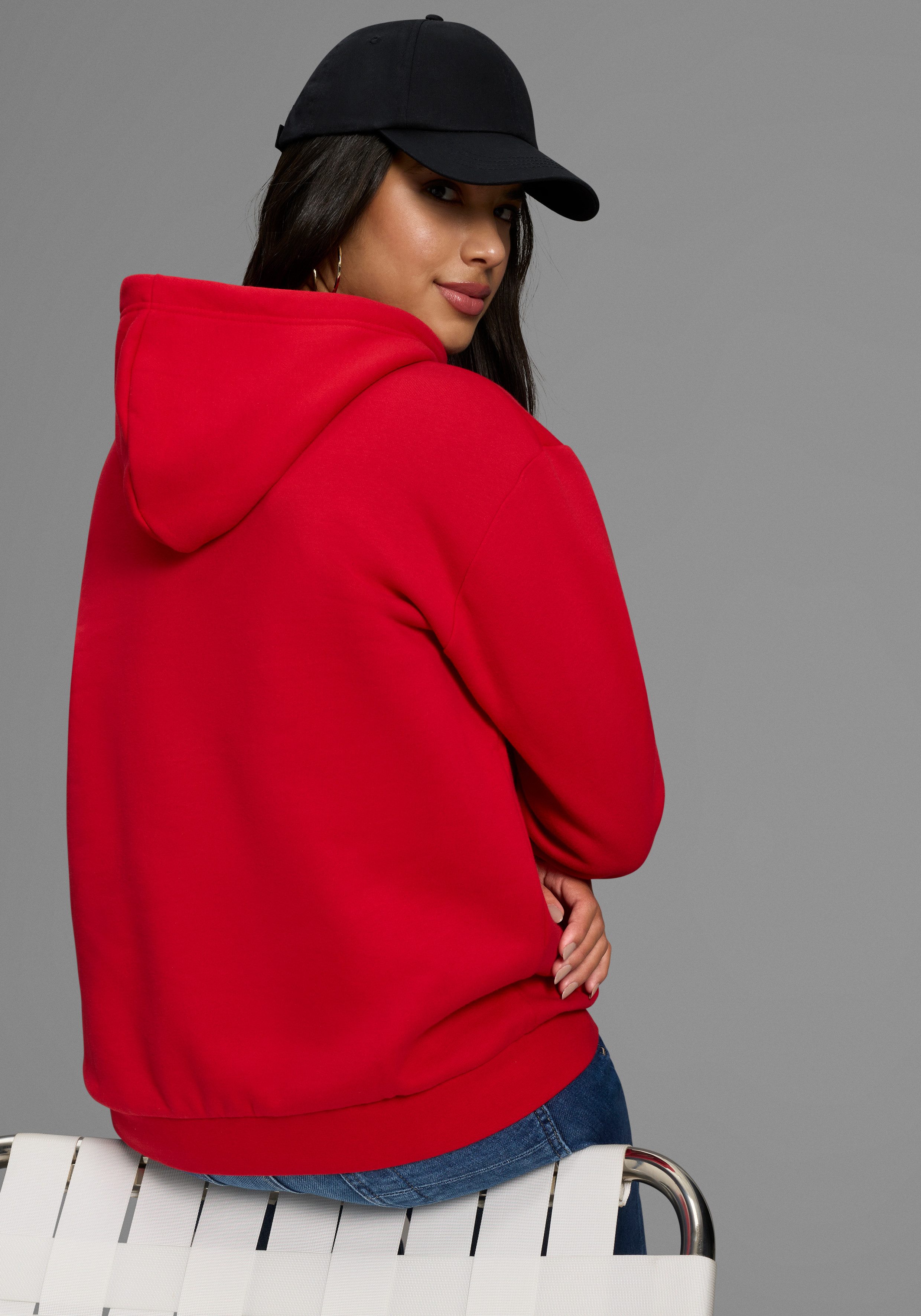 DELMAO Kapuzensweatshirt Weiche Baumwollmischung mit Kängurutasche & Kapuze günstig online kaufen