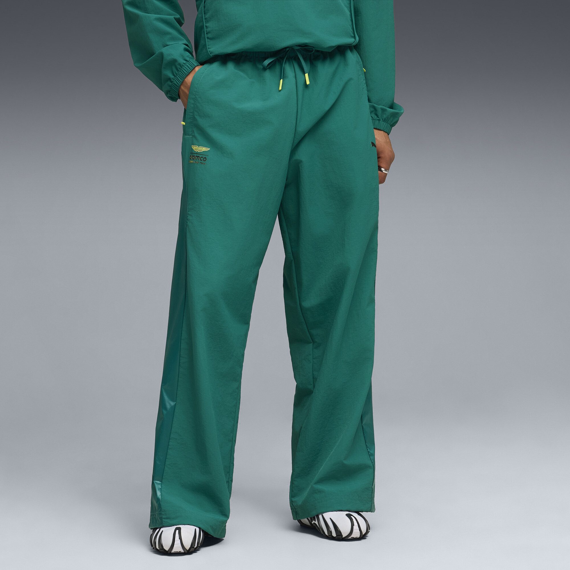 PUMA Sporthose PUMA x ASTON MARTIN ARAMCO F1® TEAM Lifestyle Relaxed Hose günstig online kaufen