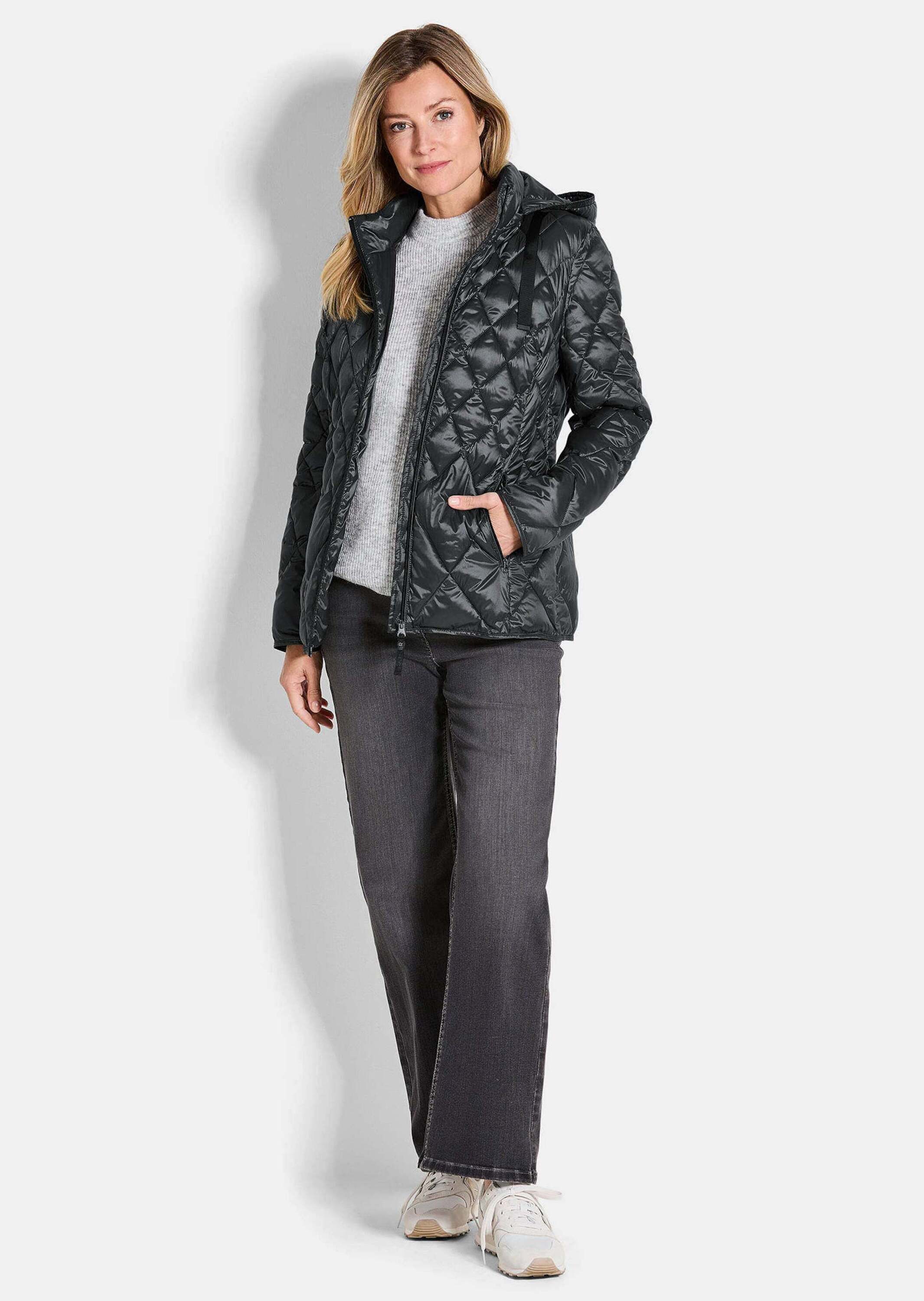 GOLDNER Outdoorjacke Kurzgröße: Winterjacke mit Metallic-Glanz Kapuzenjacke mit Stehkragen, 2-Wege-Reißverschluss und Langarm