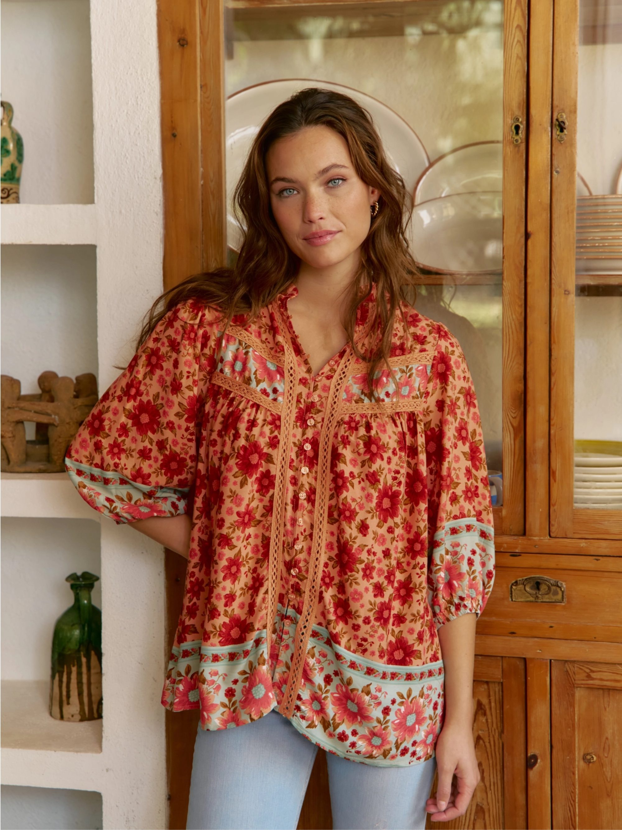ANNIS Fashion & Accessoires Tunika "ROSALIE BLOOM" v. Jaase (1-tlg) Leichte Tunikabluse, sommerlicher Floraldruck, Viskose
