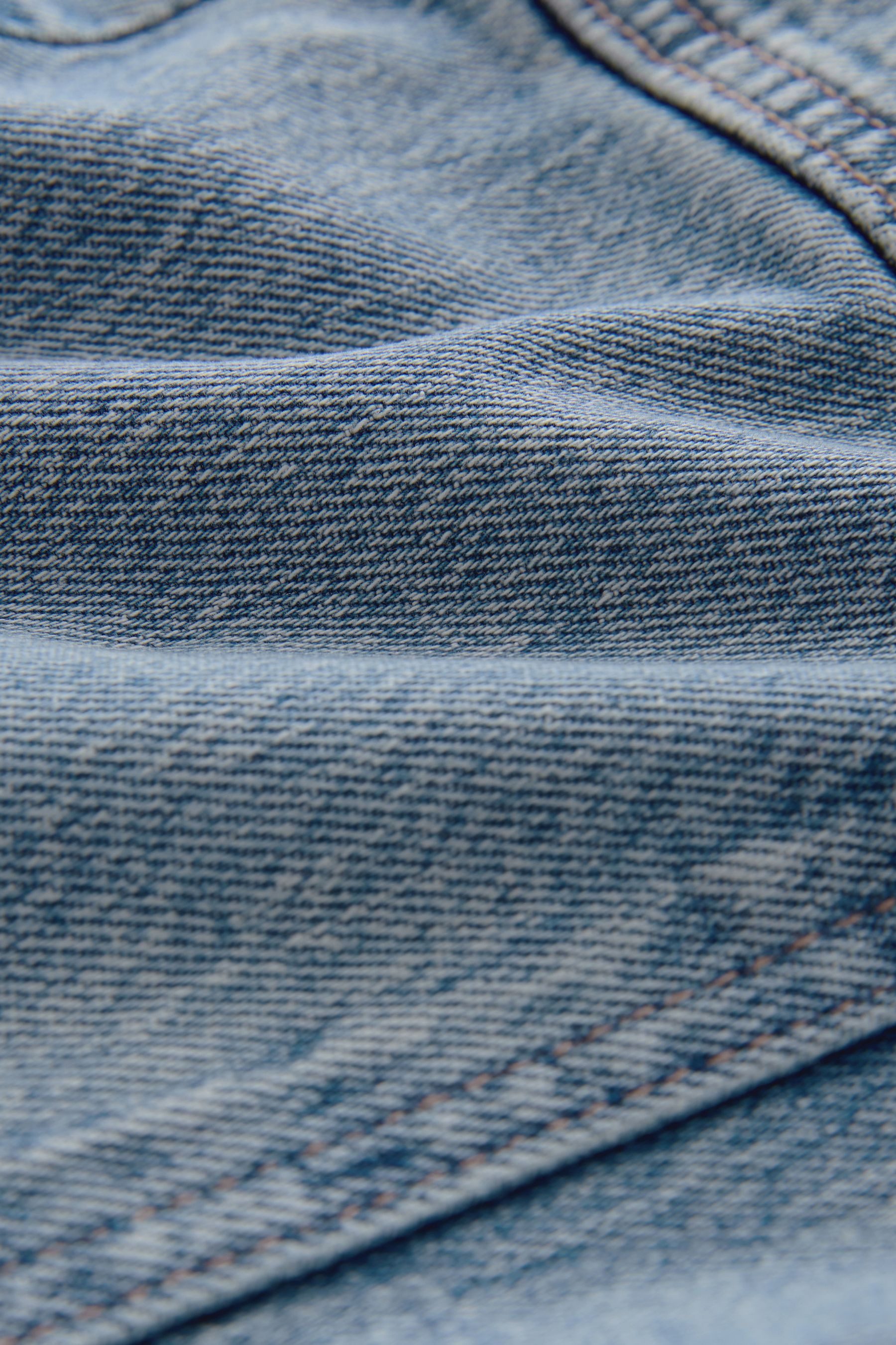 Next Gerade Jeans Straight Fit Jeans mit geradem Bein, Kurzgröße (1-tlg) – Bild 3 von 5