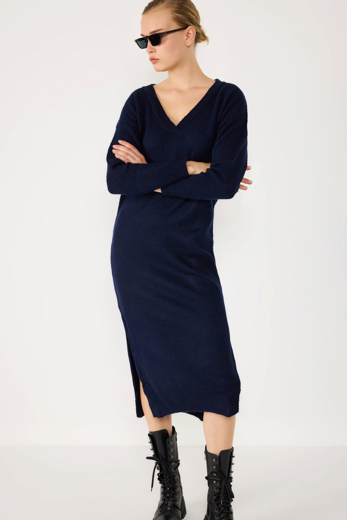 Midikleid Langärmeliges Strickkleid in Midi-Länge
