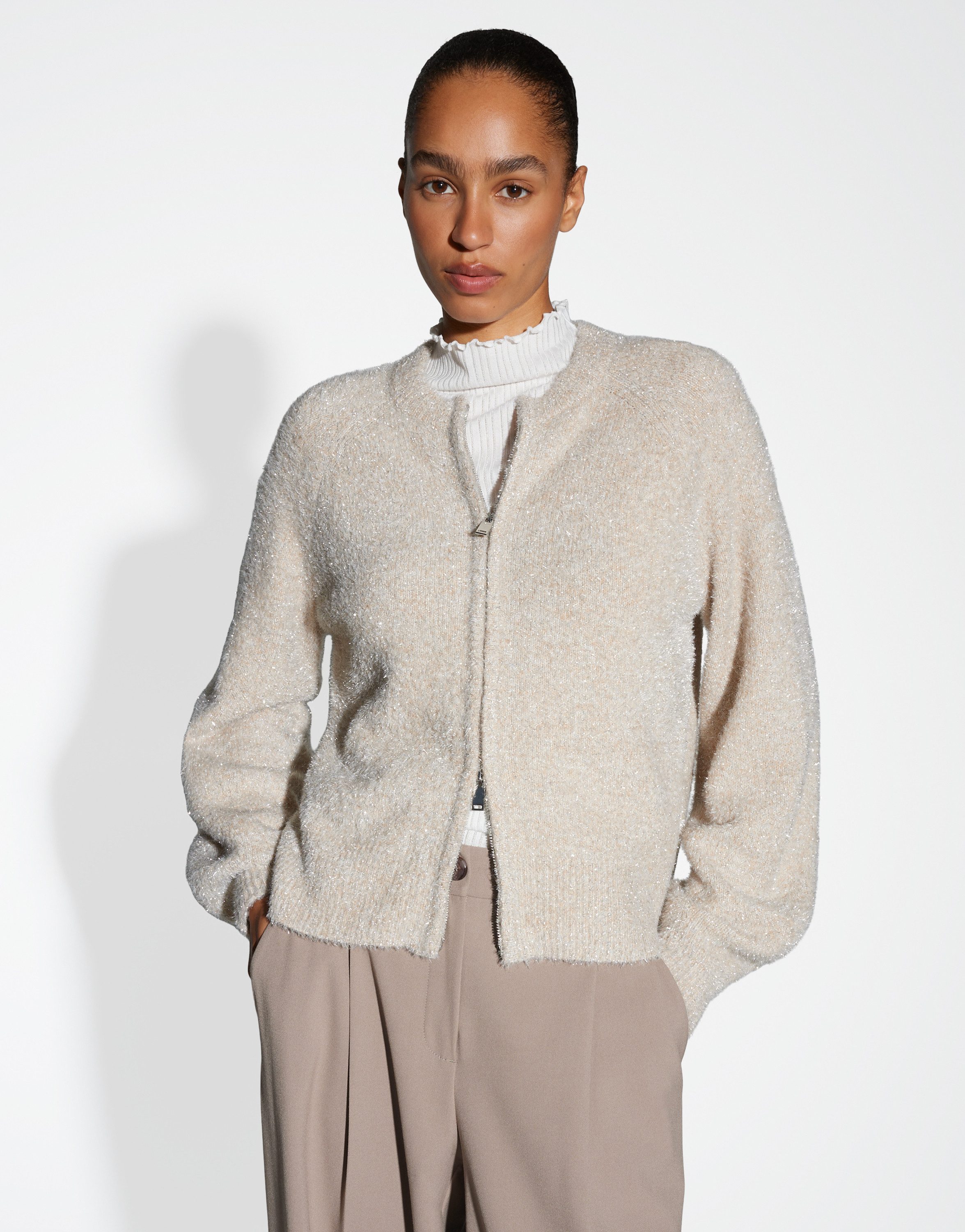 OPUS Strickjacke DOSMIC Regular mit flauschigem Effektgarn günstig online kaufen