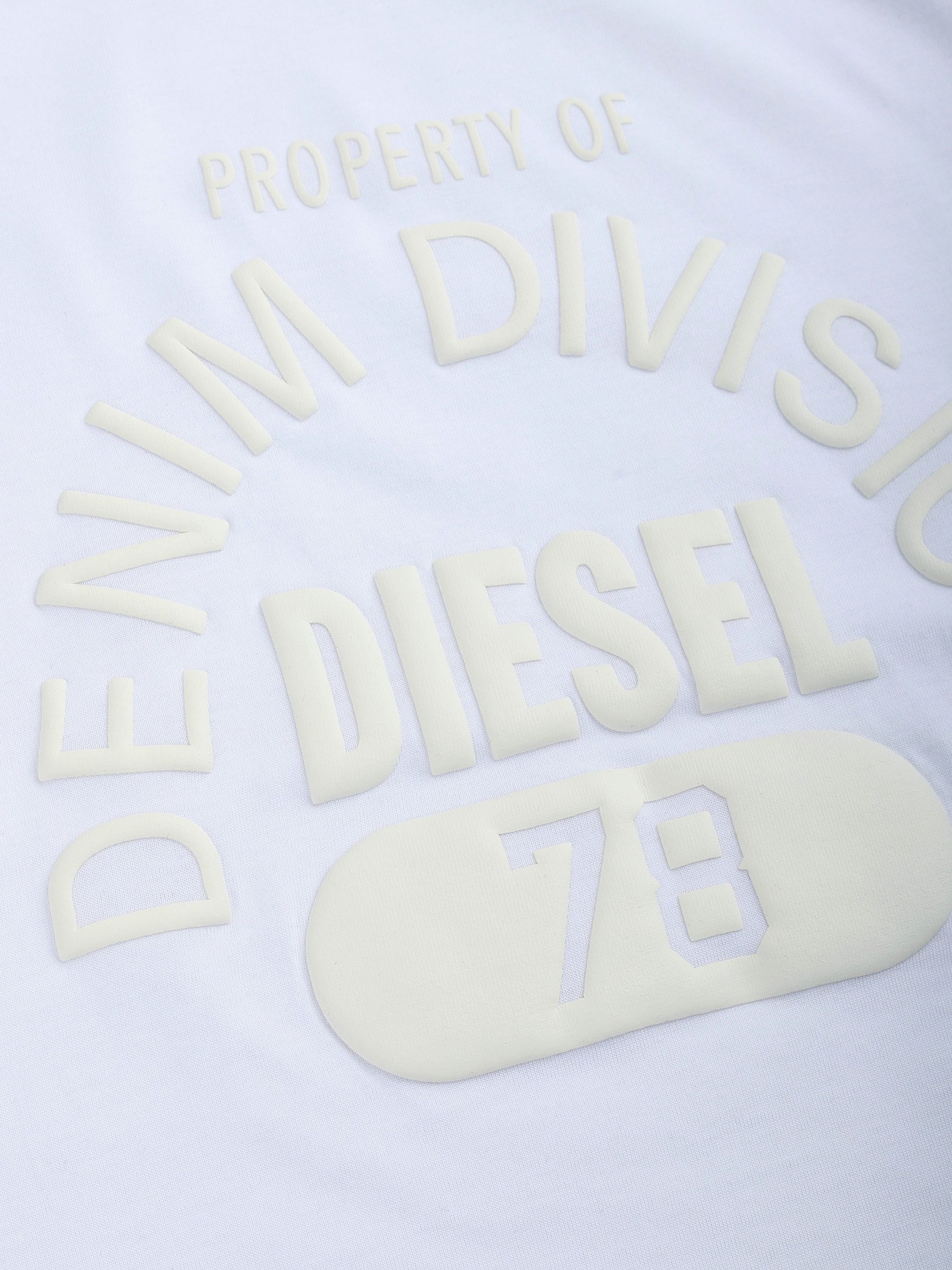 Diesel Rundhalsshirt Regular Fit Logo Shirt - T-JUST-E17-OUT – Bild 2 von 2
