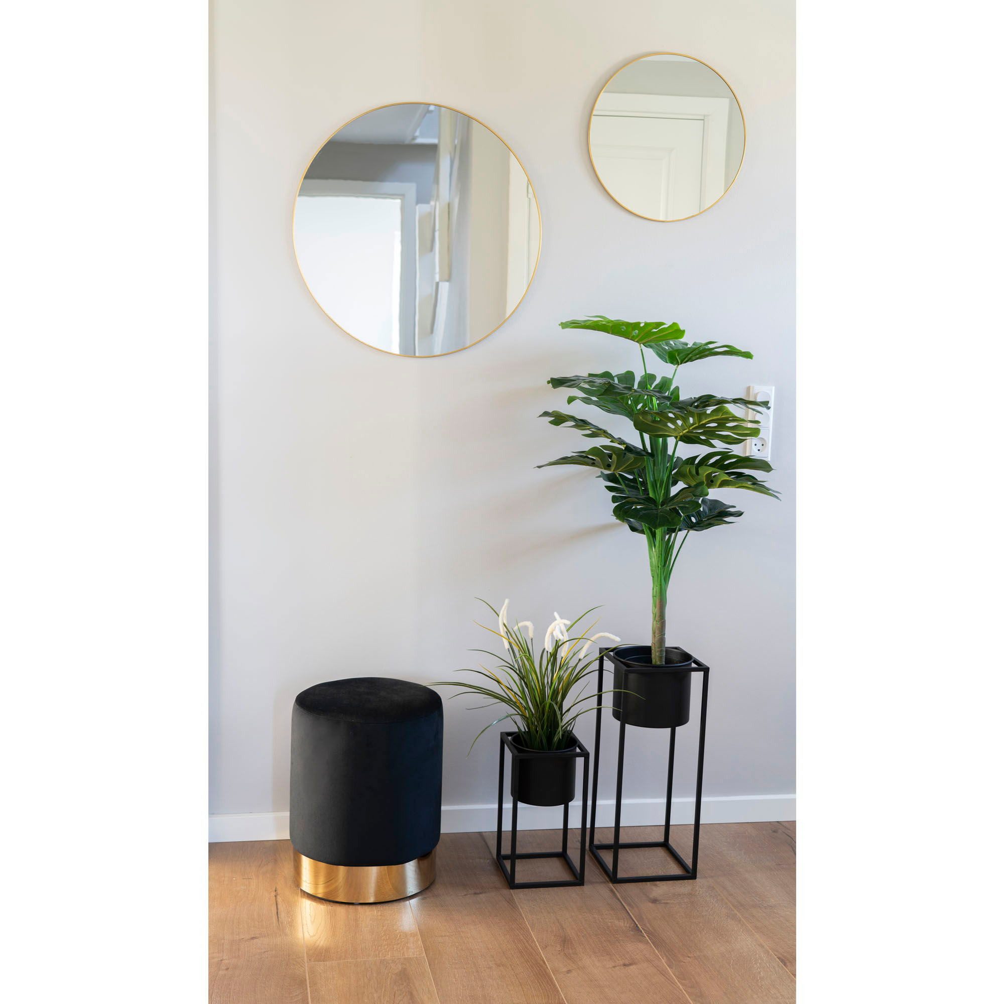 tinkaro Blumentopf Marla Blumentöpfe Set aus Stahl 17/19,5 cm Schwarz (1 St), Stabile Blumenkübel als Pflanzgefäße für verschiedene Raumumgebungen