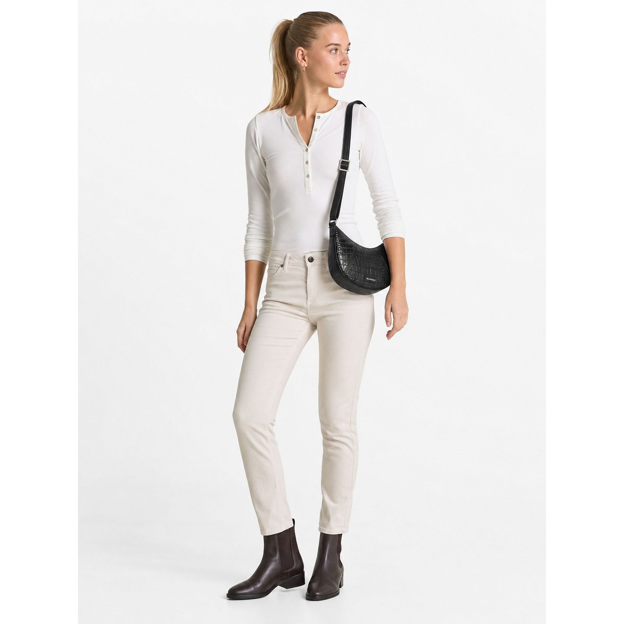 Burkely Umhängetasche Cool Colbie, Leder