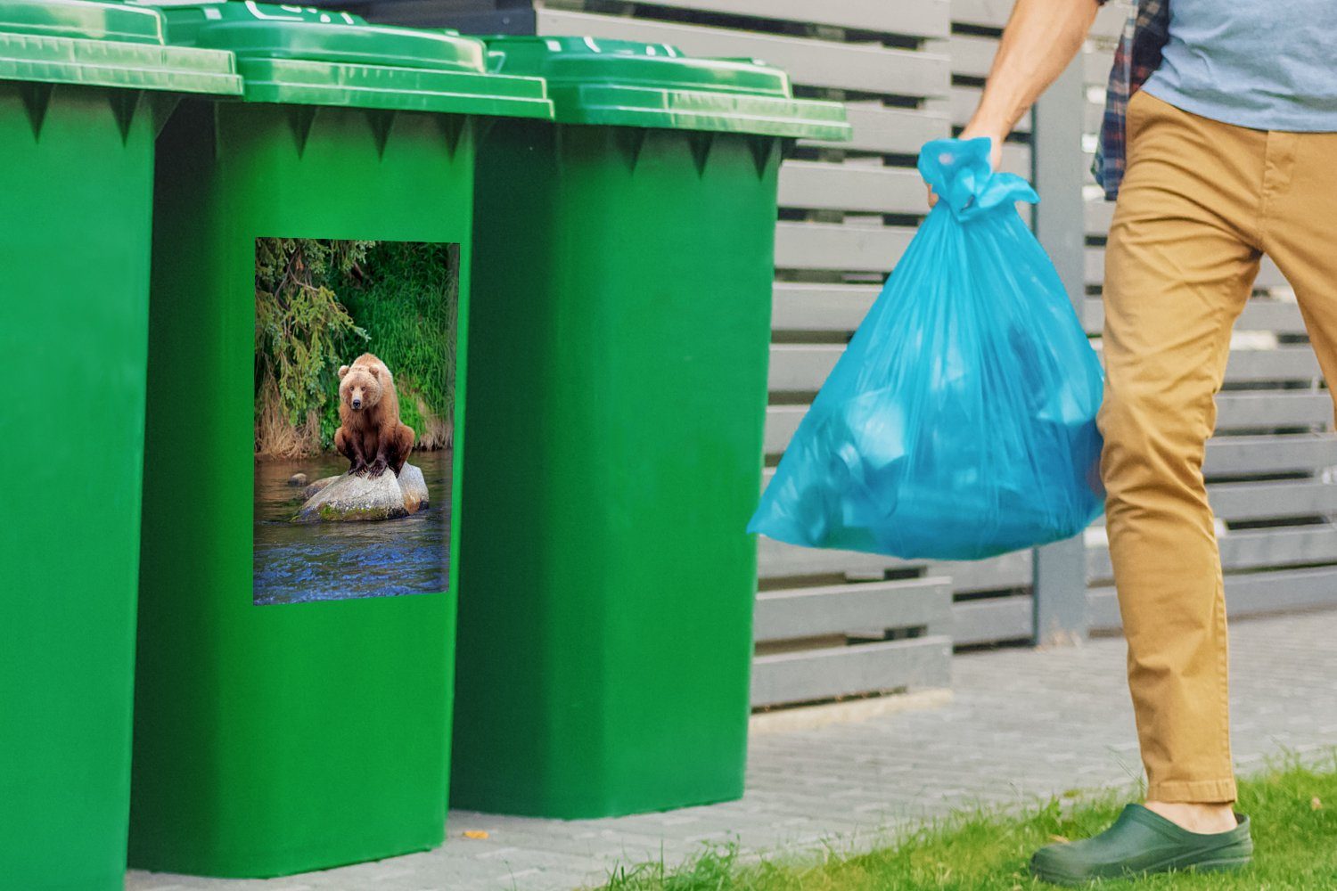 Mülltonne, Container, Sticker, Wandsticker Abfalbehälter - Stein (1 Tier St), Mülleimer-aufkleber, MuchoWow - Bär